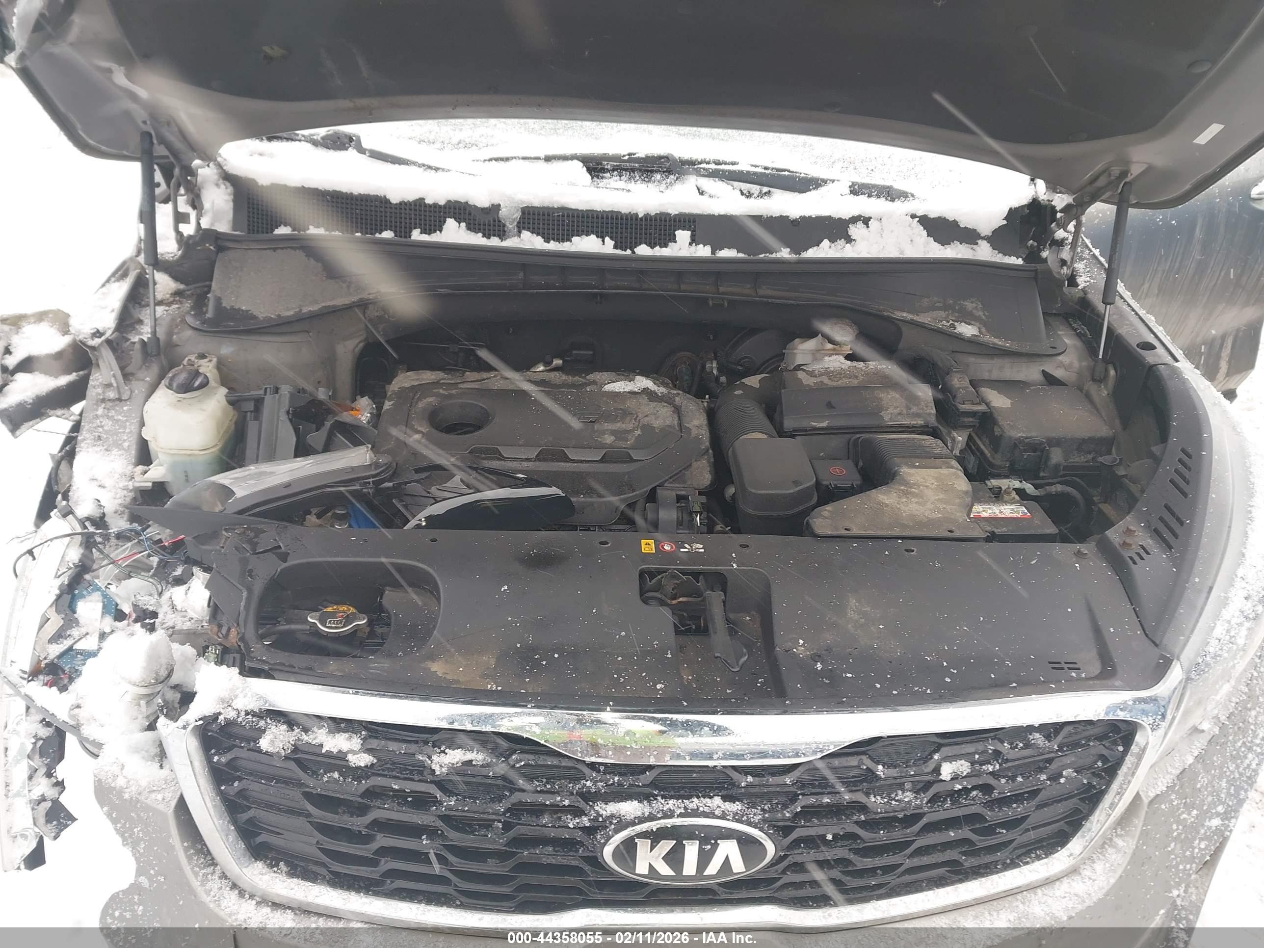 KIA SORENTO image 10