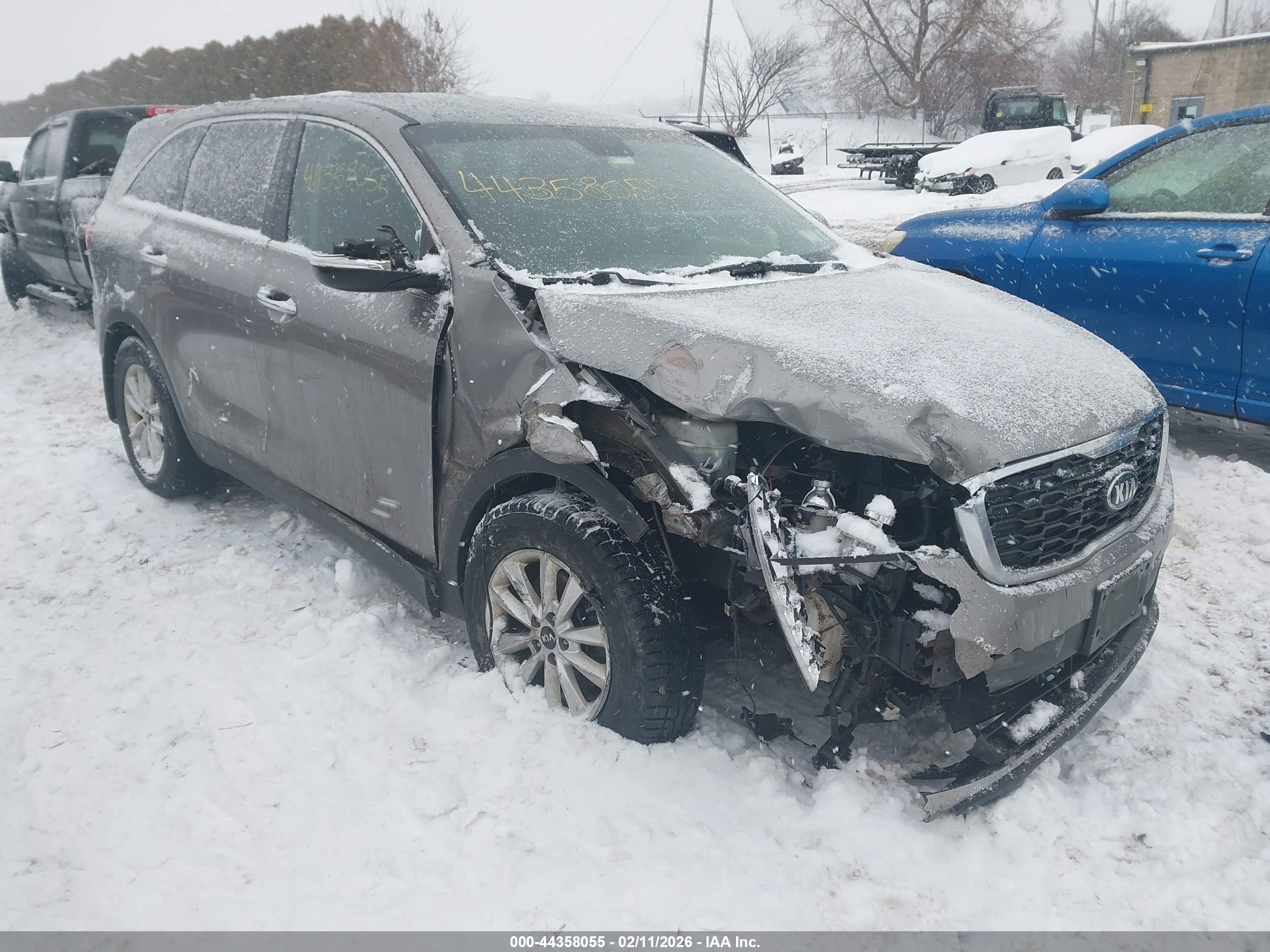 KIA SORENTO image 6