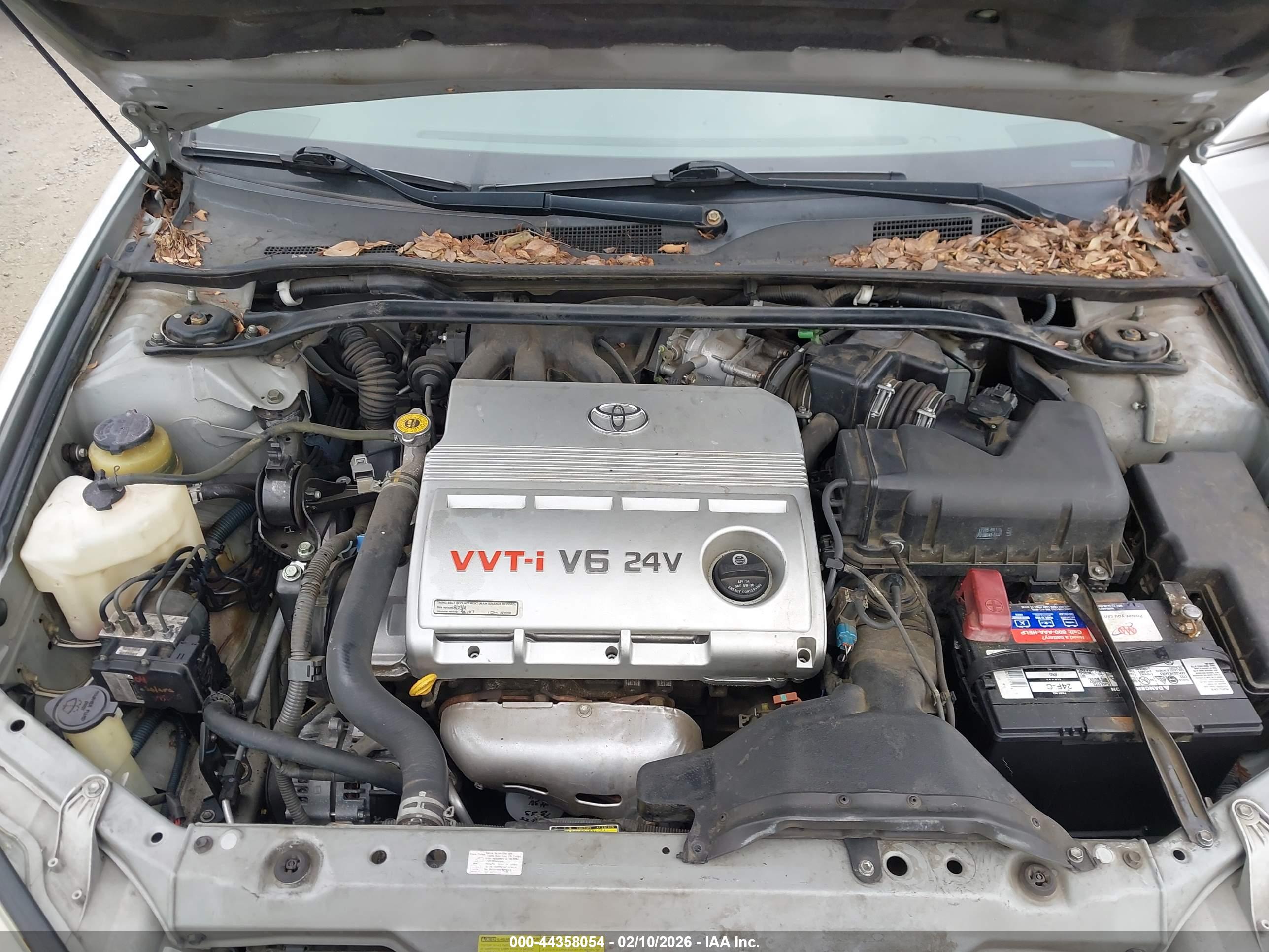 TOYOTA CAMRY image 10
