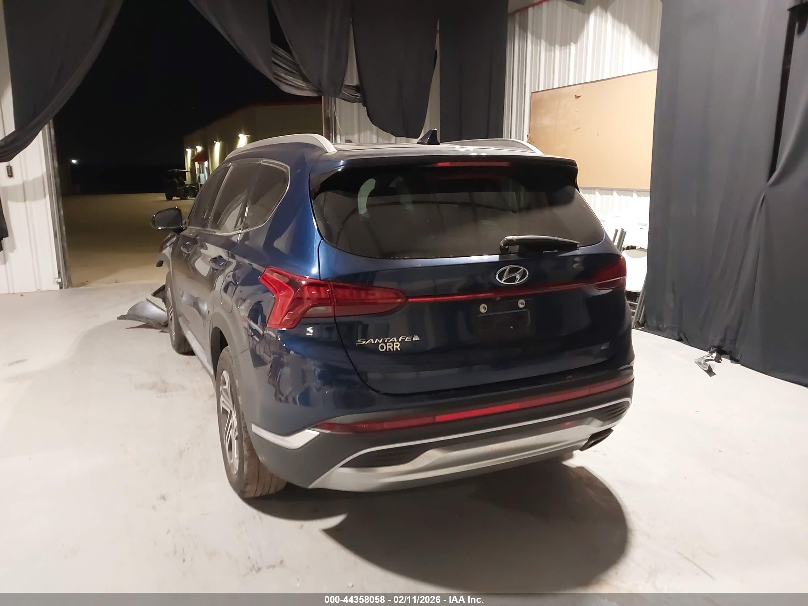 HYUNDAI SANTA image 3