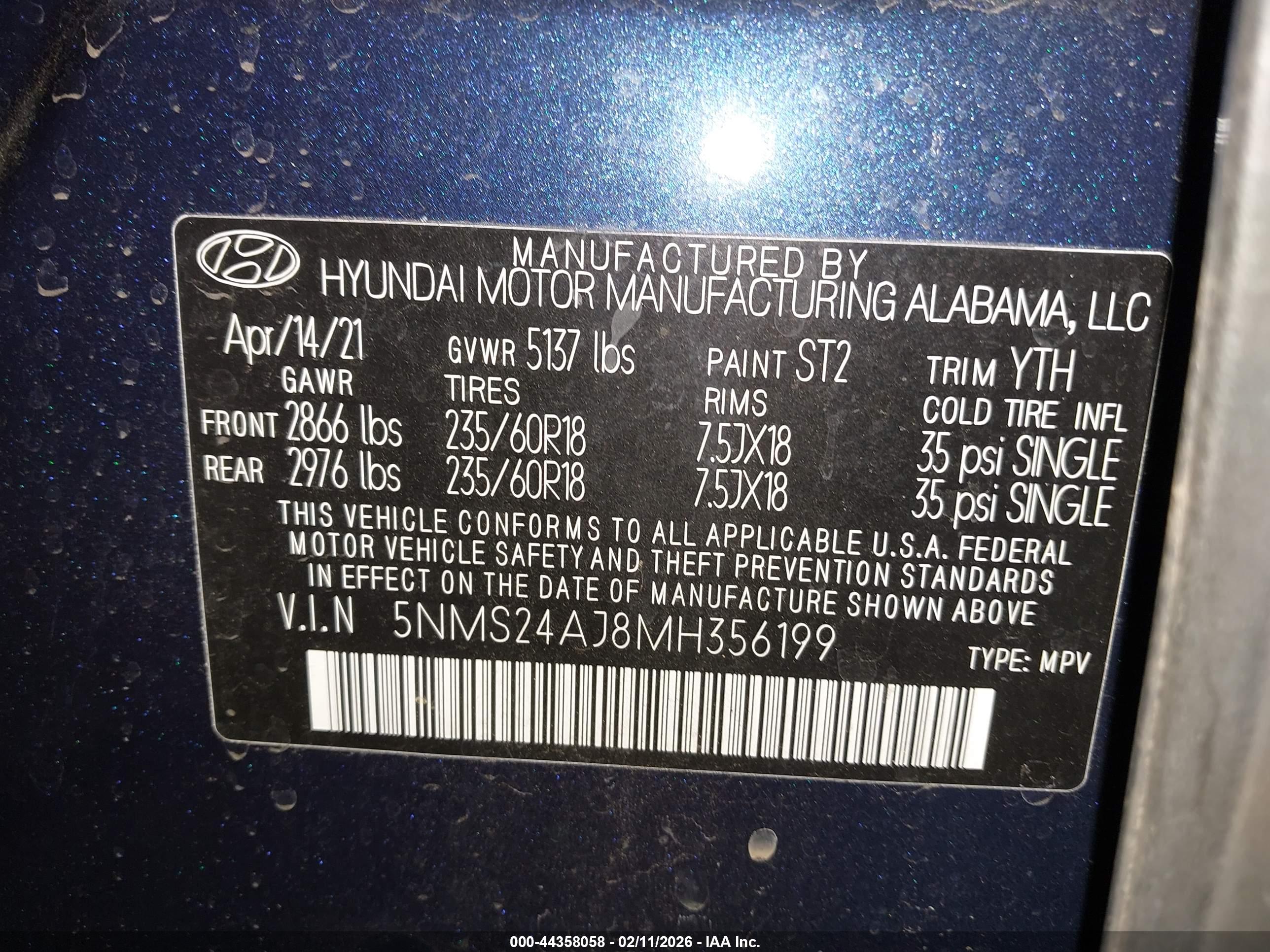 HYUNDAI SANTA image 9