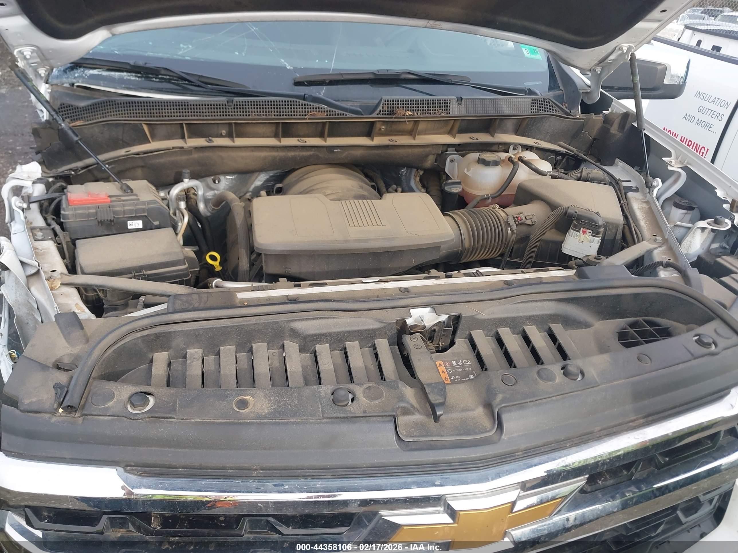 CHEVROLET SILVERADO image 10