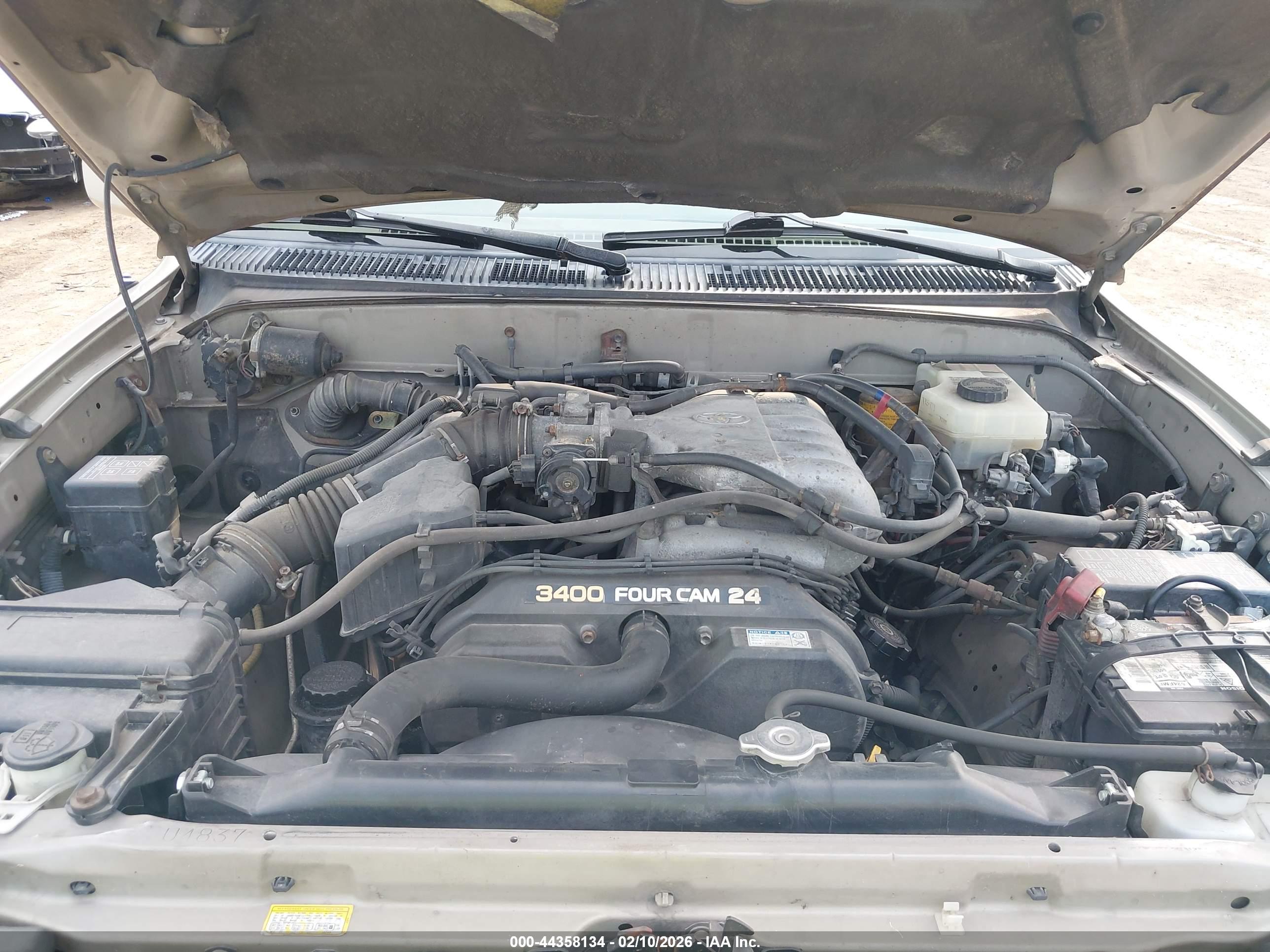 TOYOTA 4RUNNER image 10