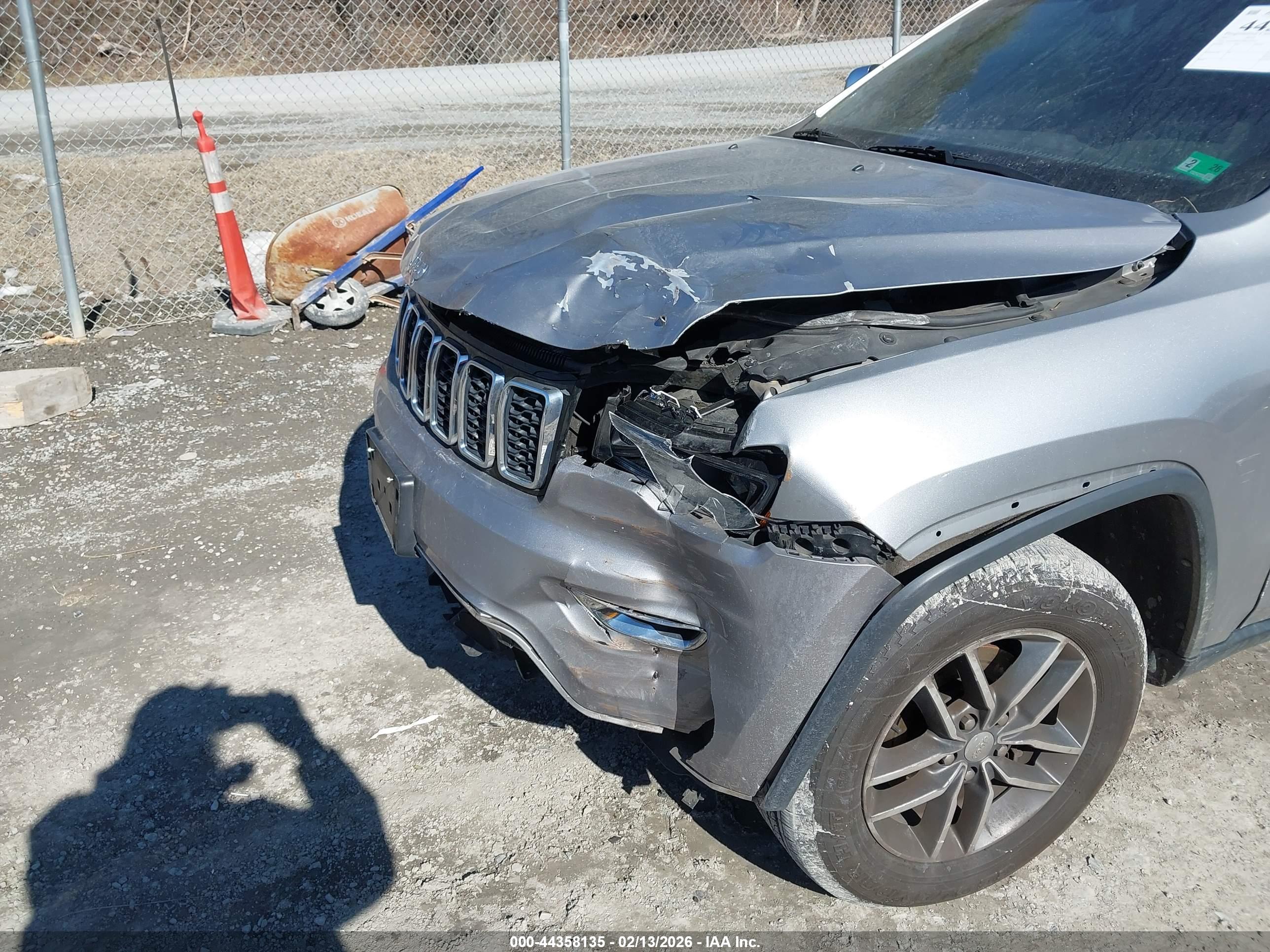 JEEP GRAND image 6