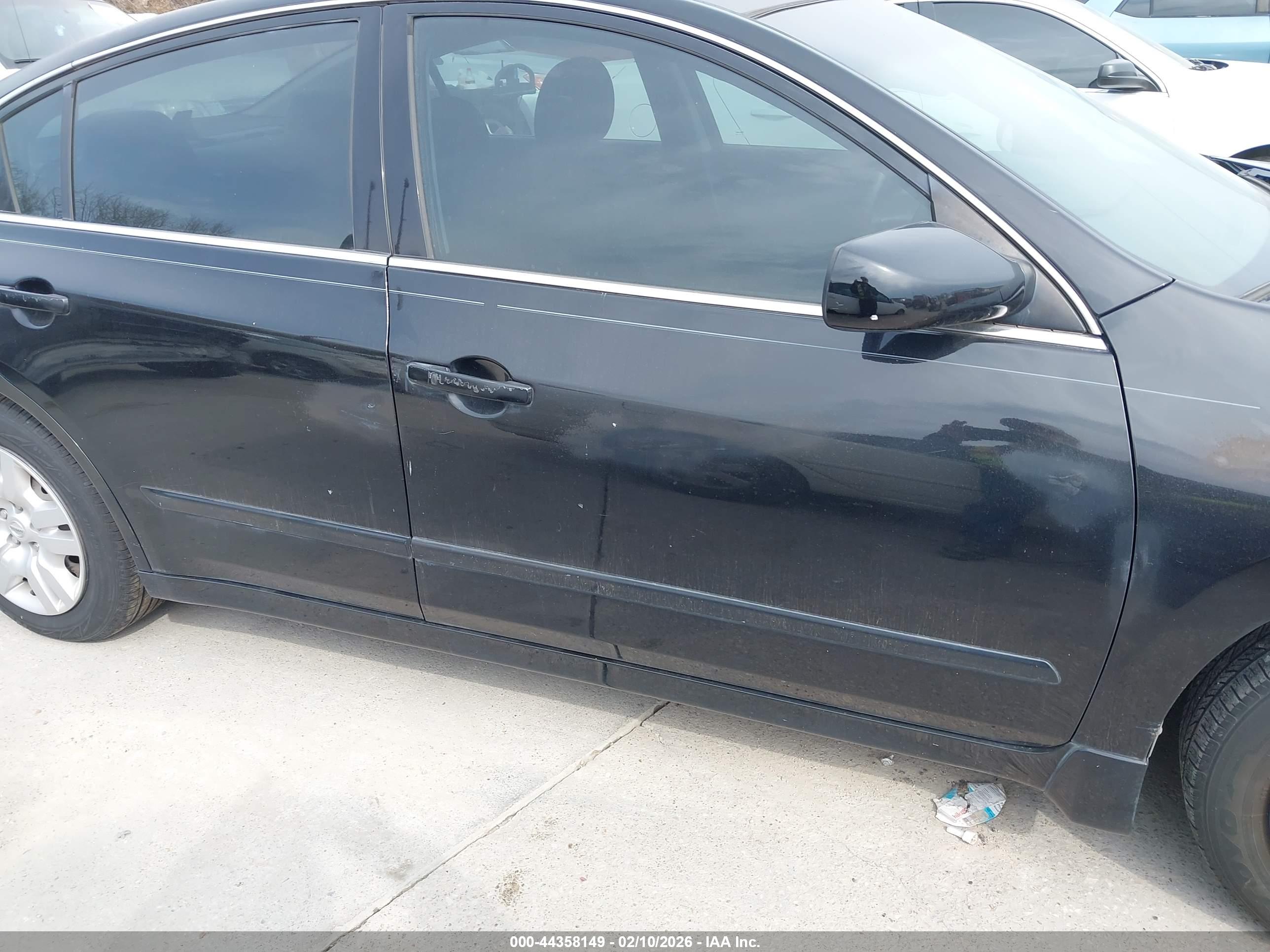 NISSAN ALTIMA image 6