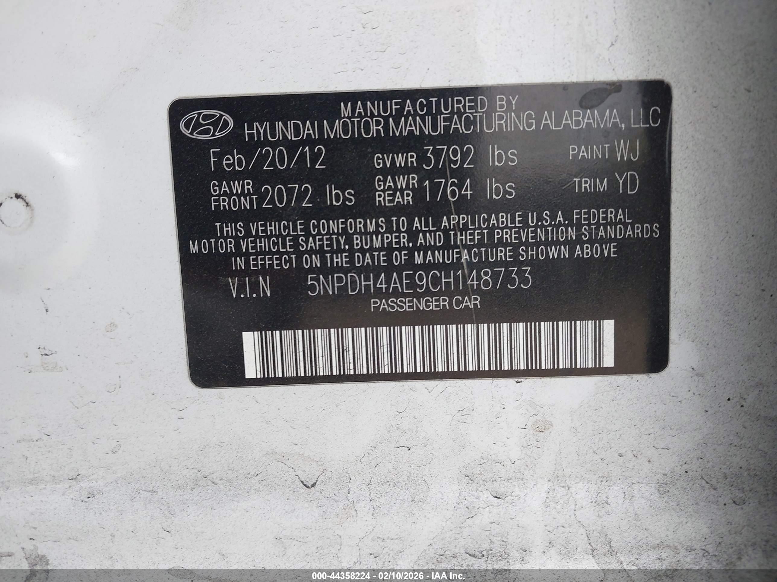HYUNDAI ELANTRA image 9