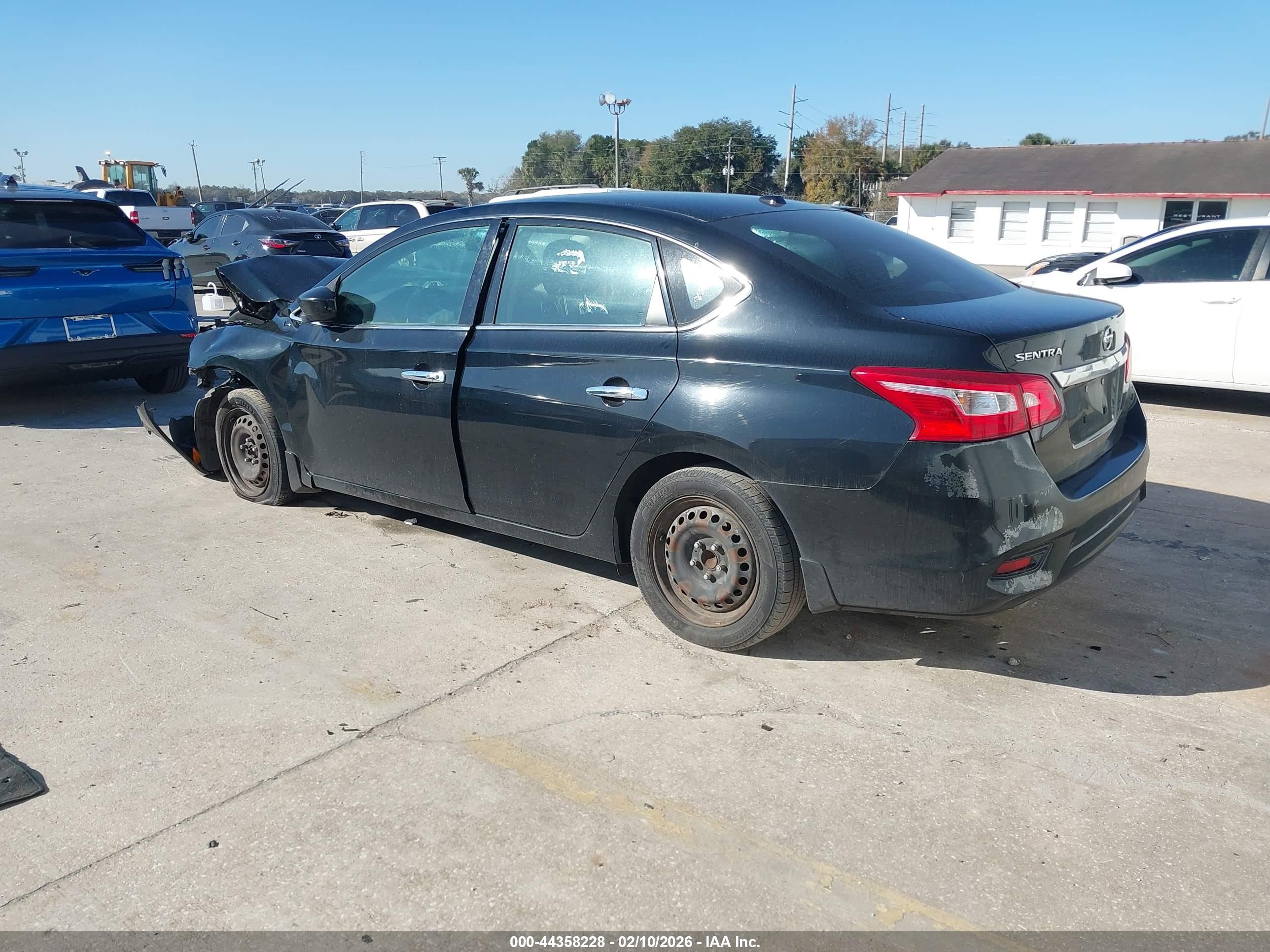 NISSAN SENTRA image 3