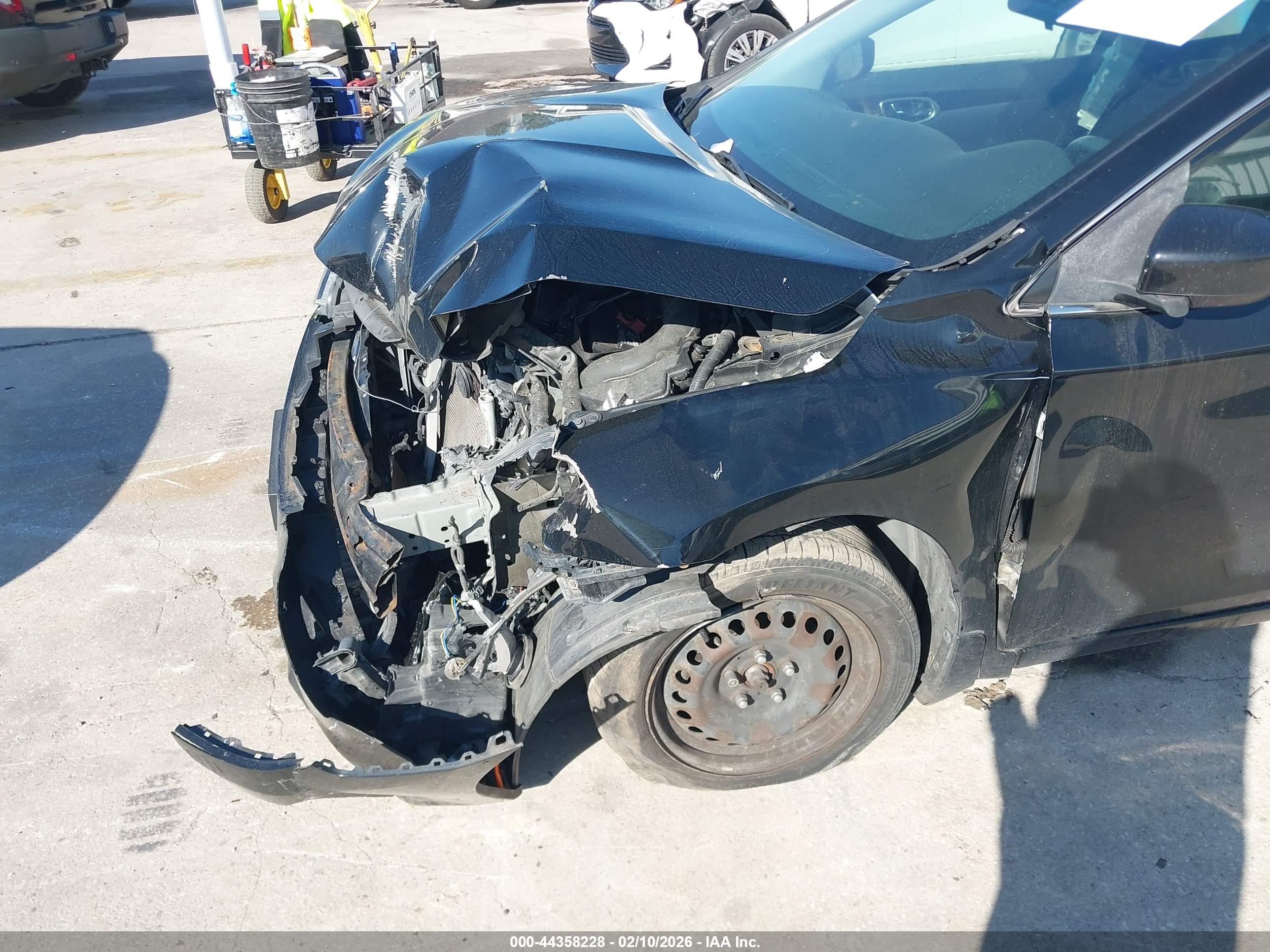 NISSAN SENTRA image 6