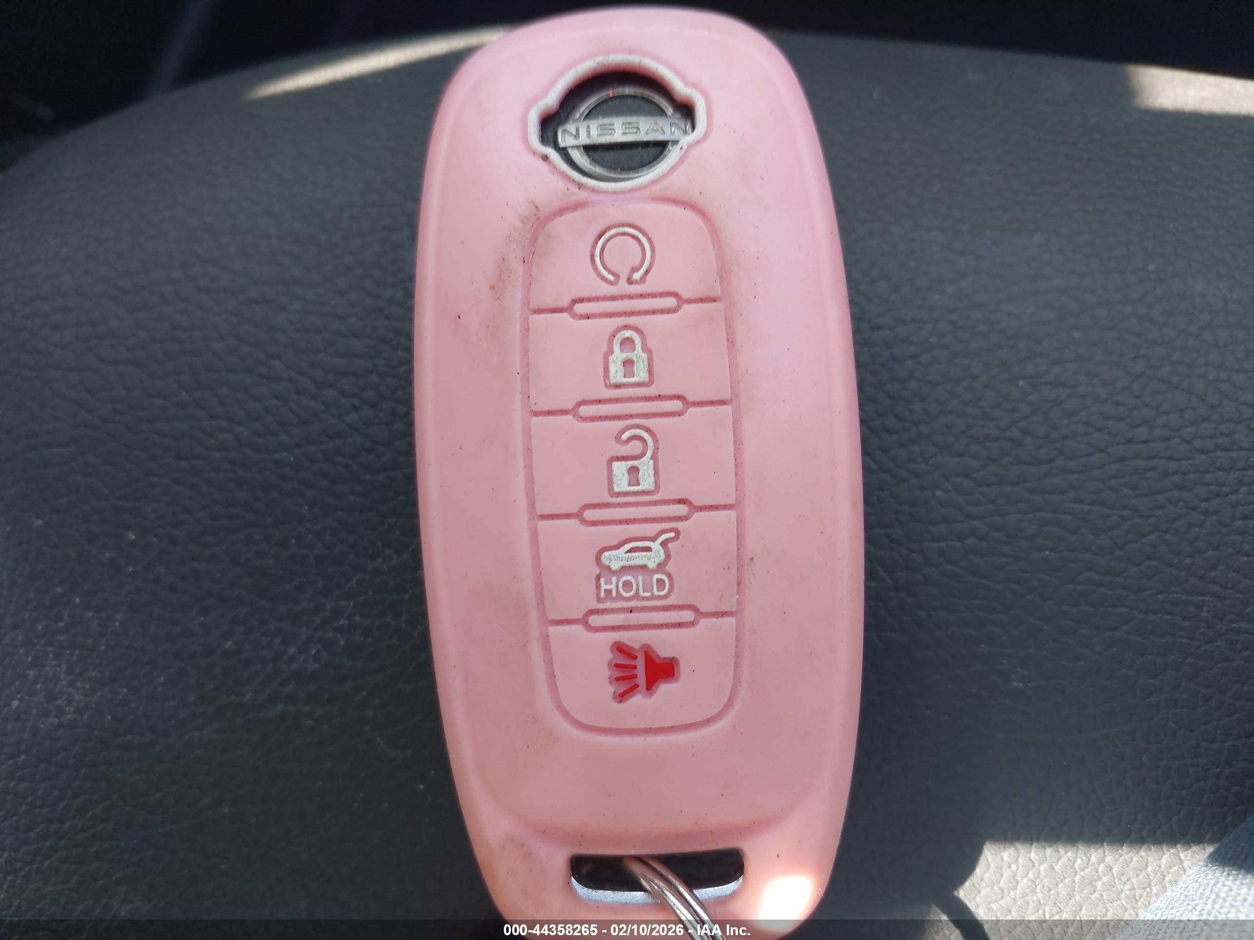 NISSAN KICKS image 11