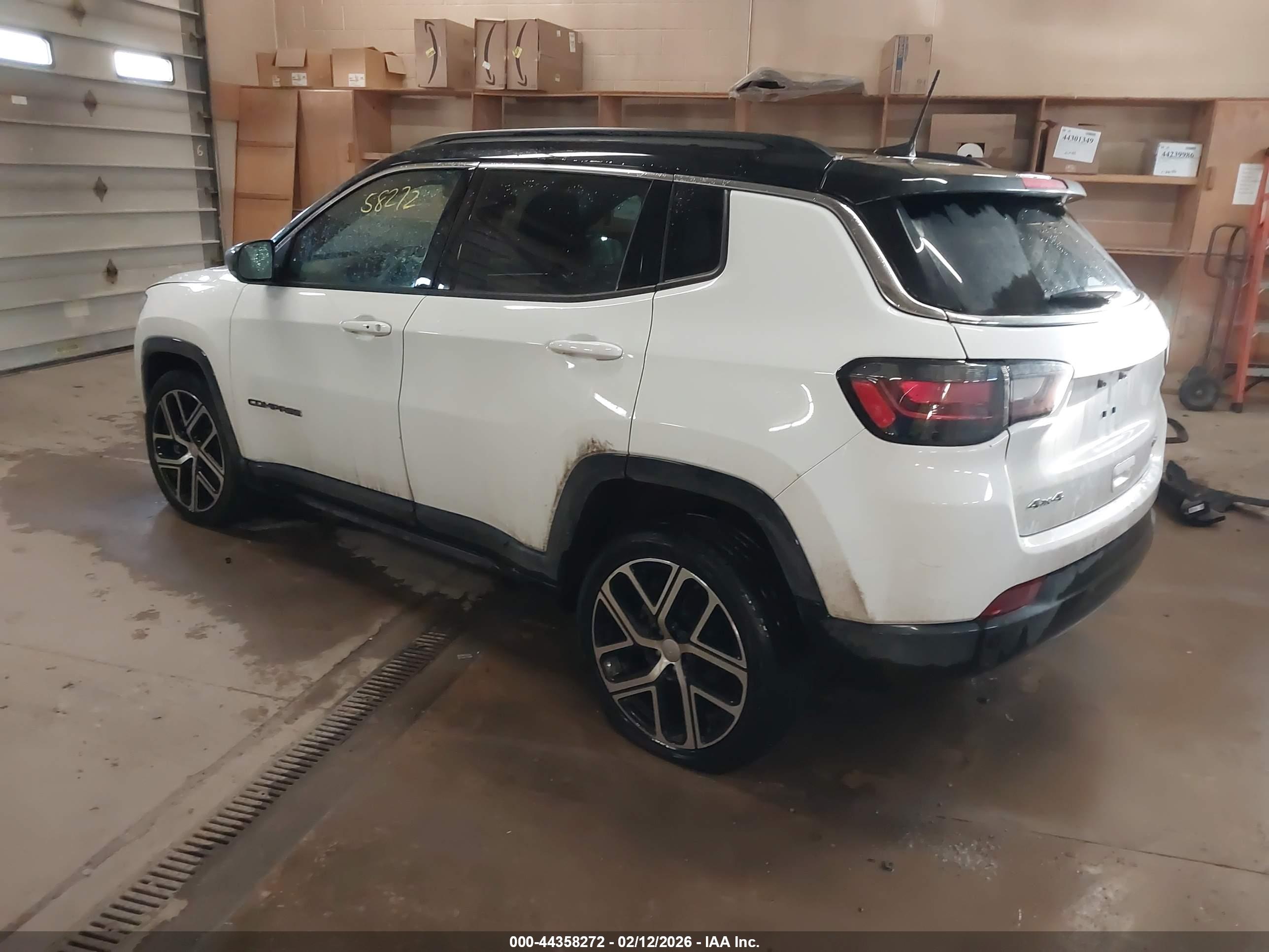 JEEP COMPASS image 3