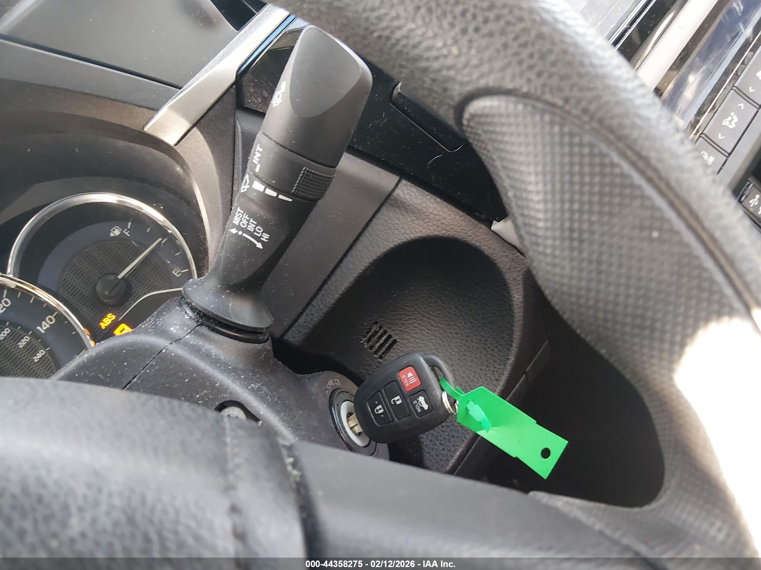 TOYOTA COROLLA image 11