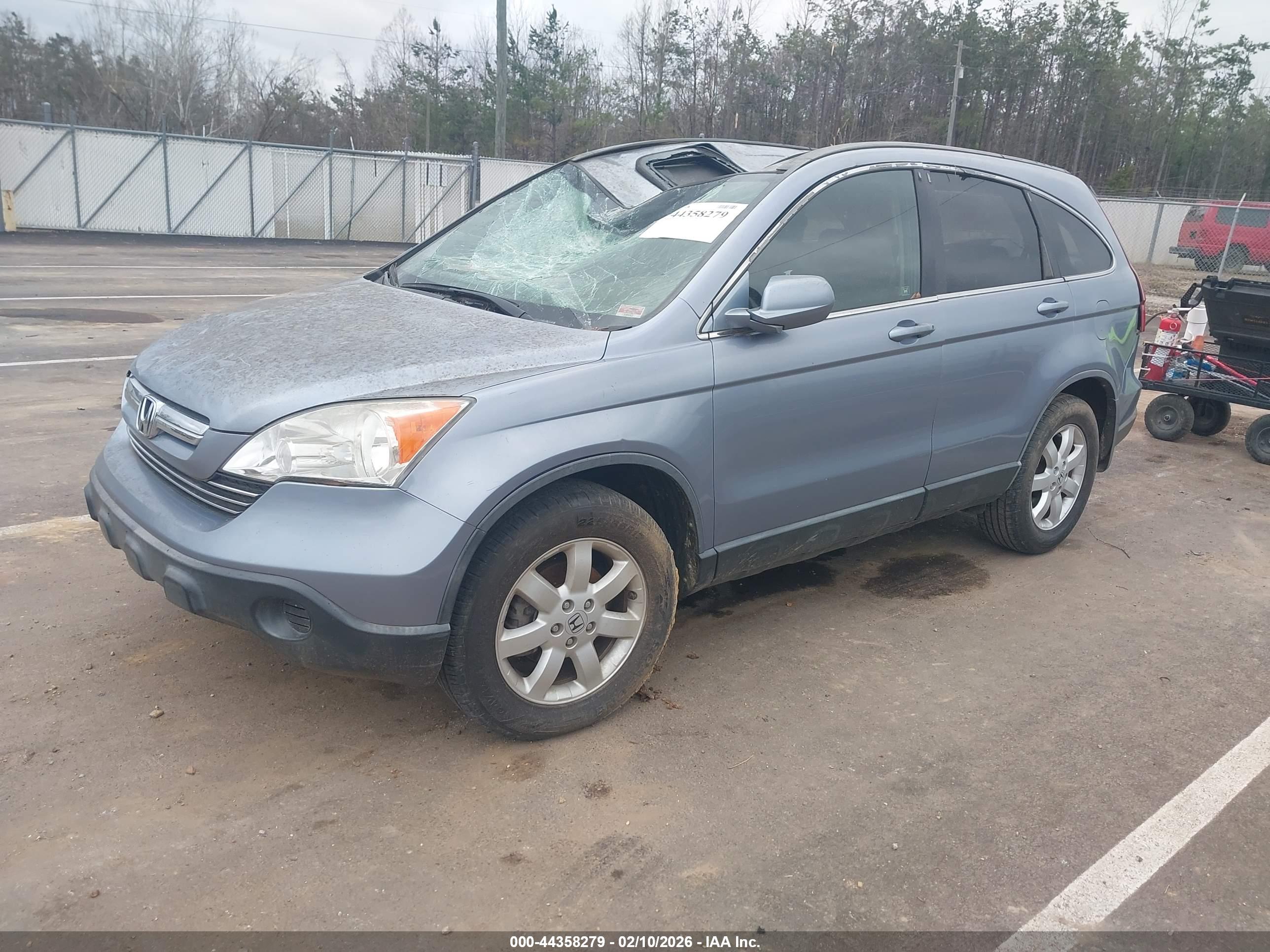 HONDA CR-V image 2