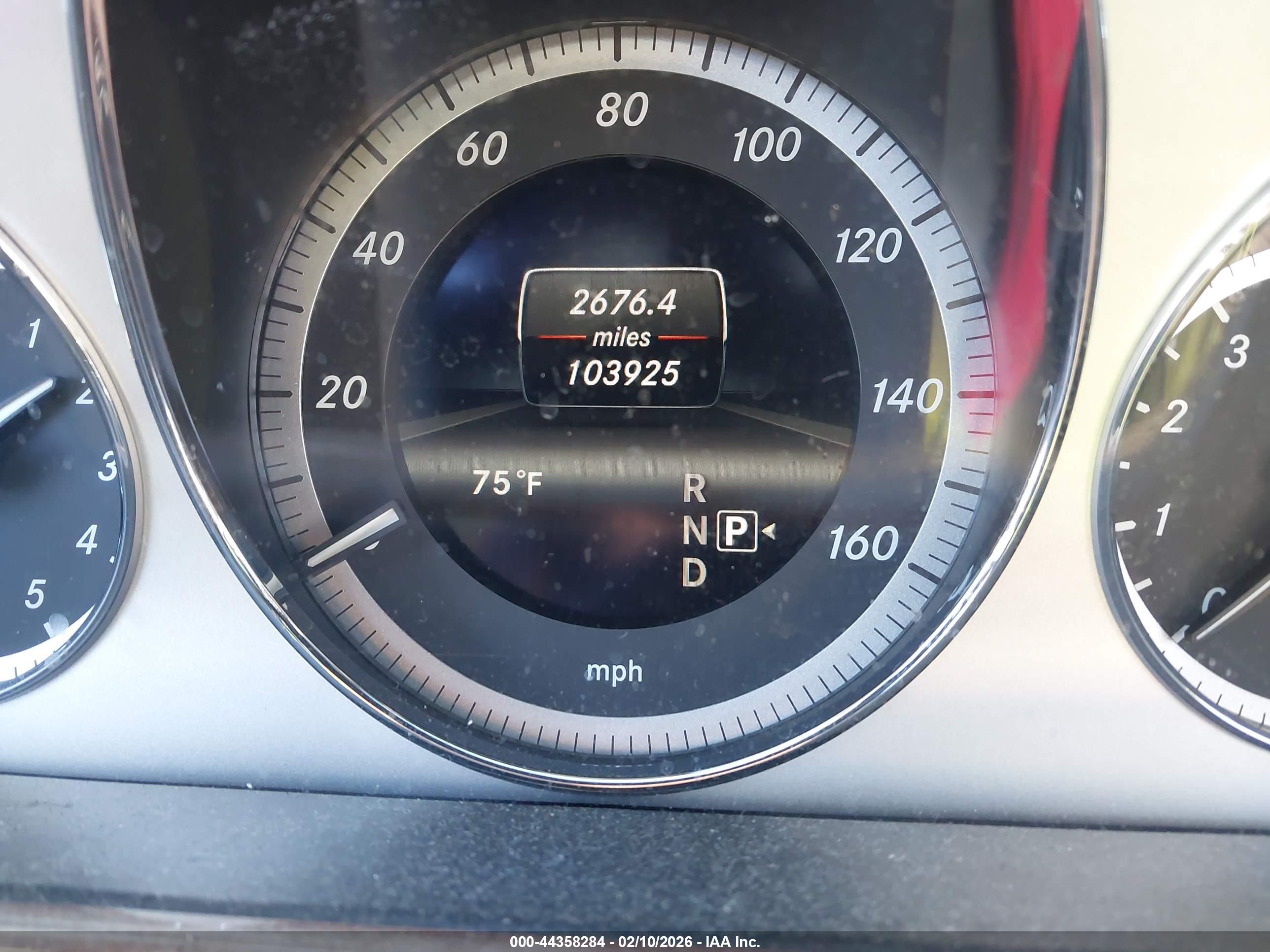MERCEDES-BENZ E image 7