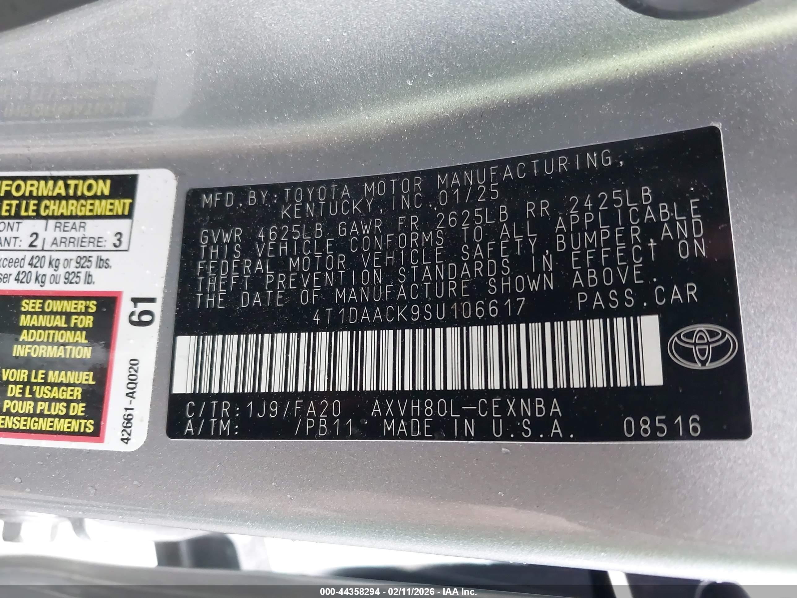TOYOTA CAMRY image 9