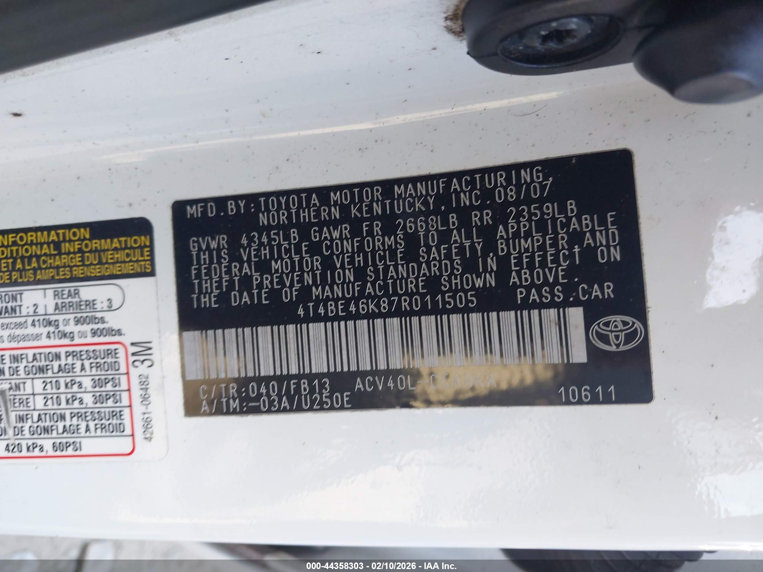TOYOTA CAMRY image 9