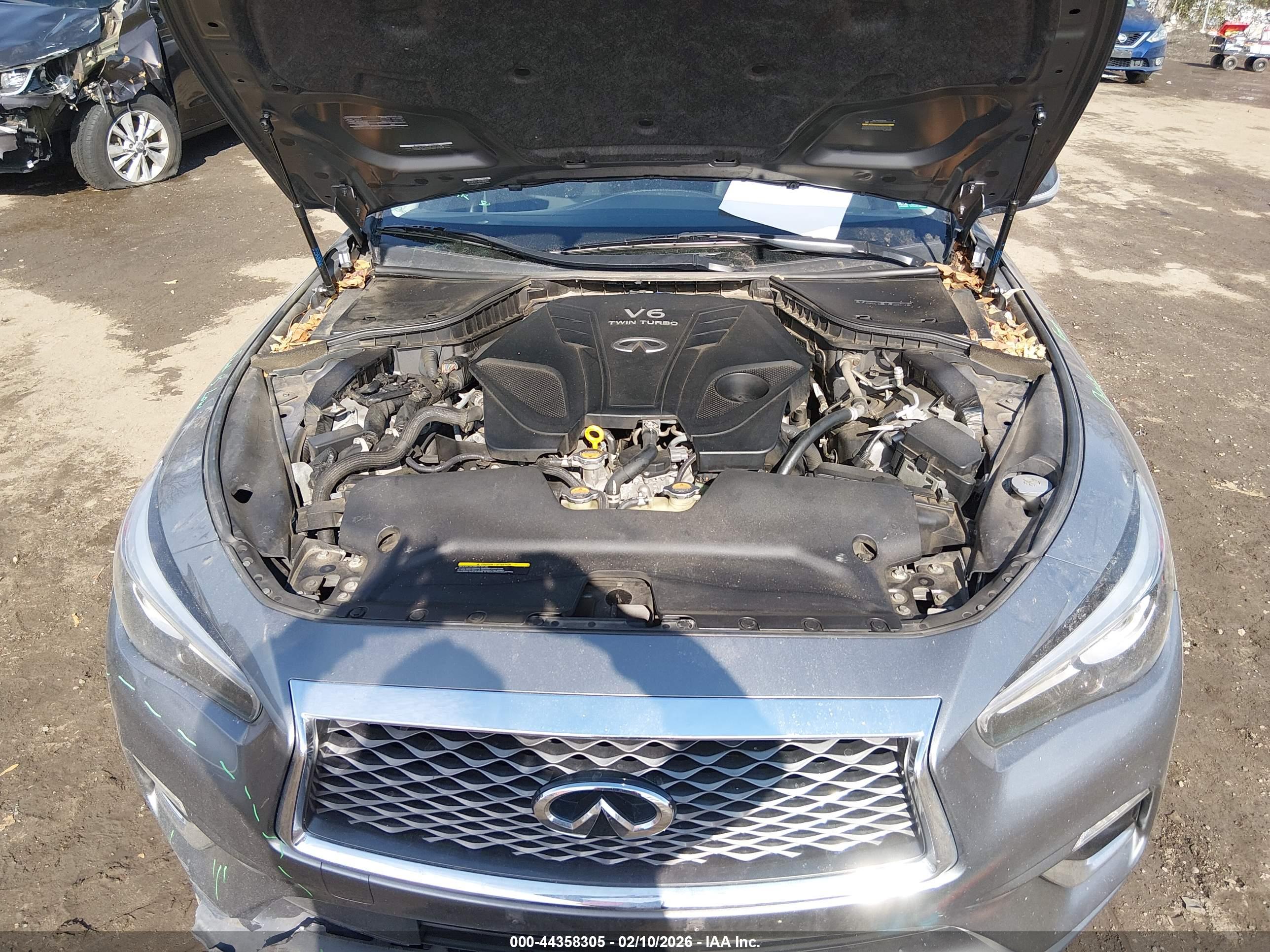 INFINITI Q50 image 10
