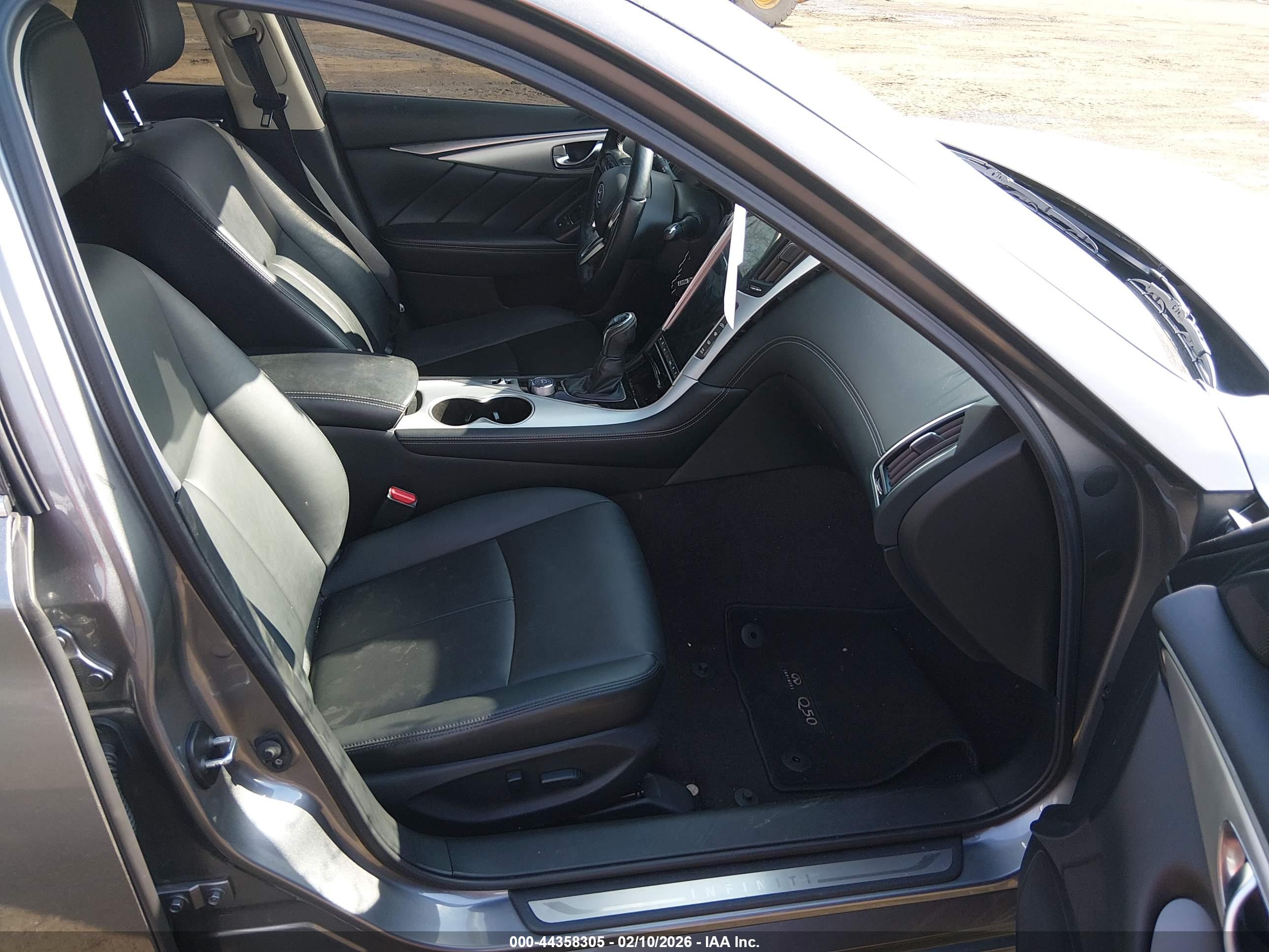 INFINITI Q50 image 5