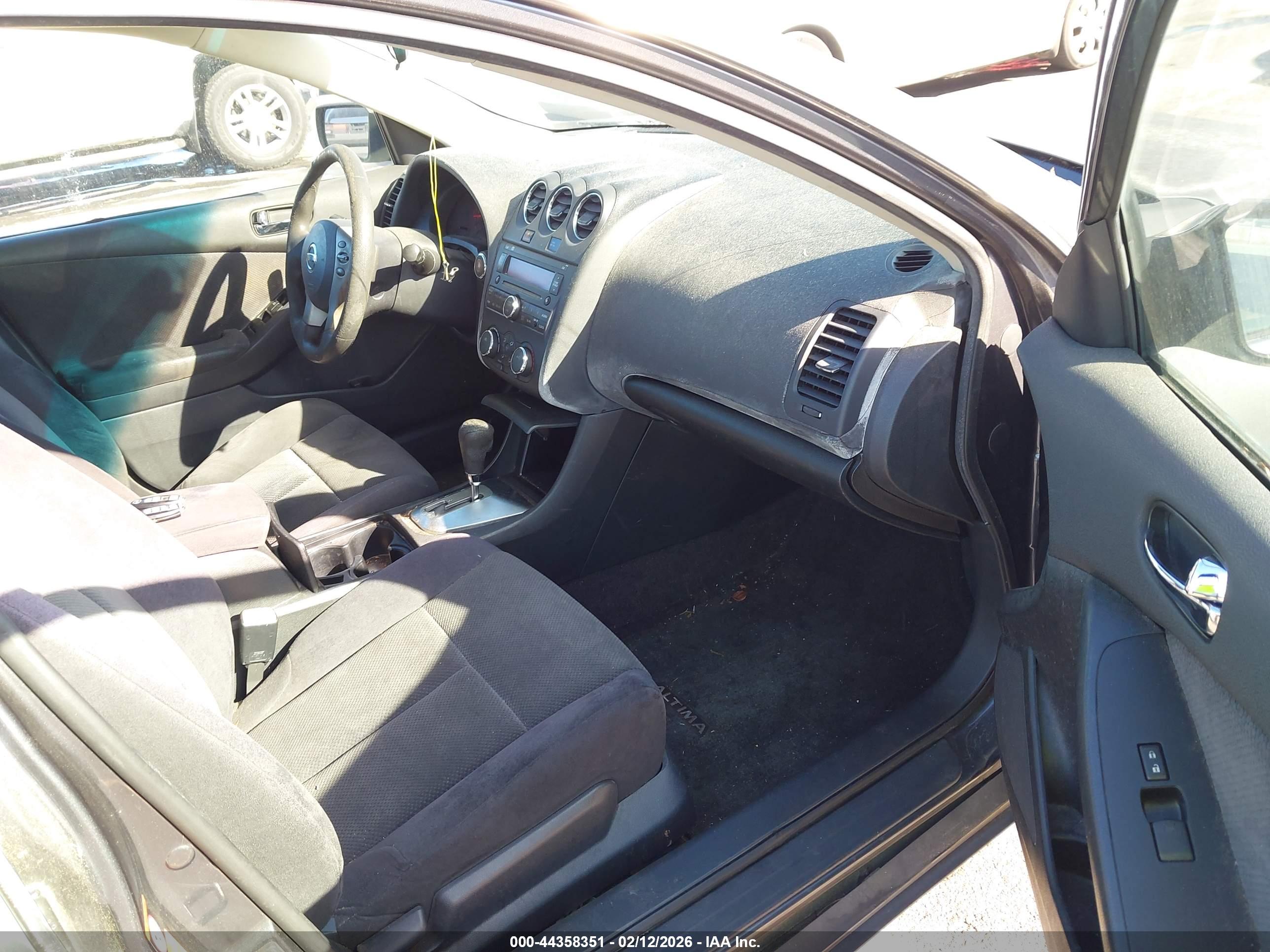 NISSAN ALTIMA image 5