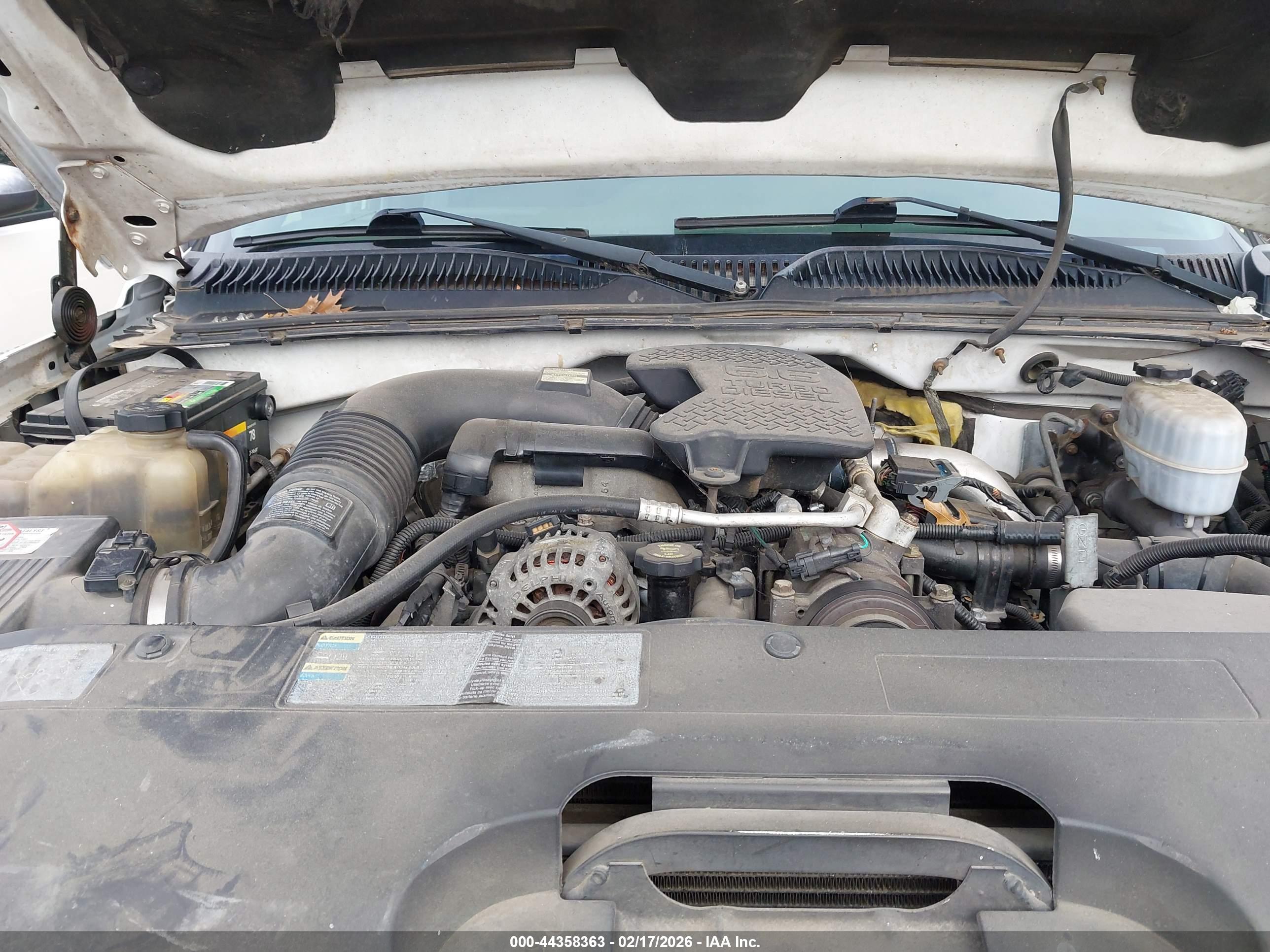 CHEVROLET SILVERADO image 10