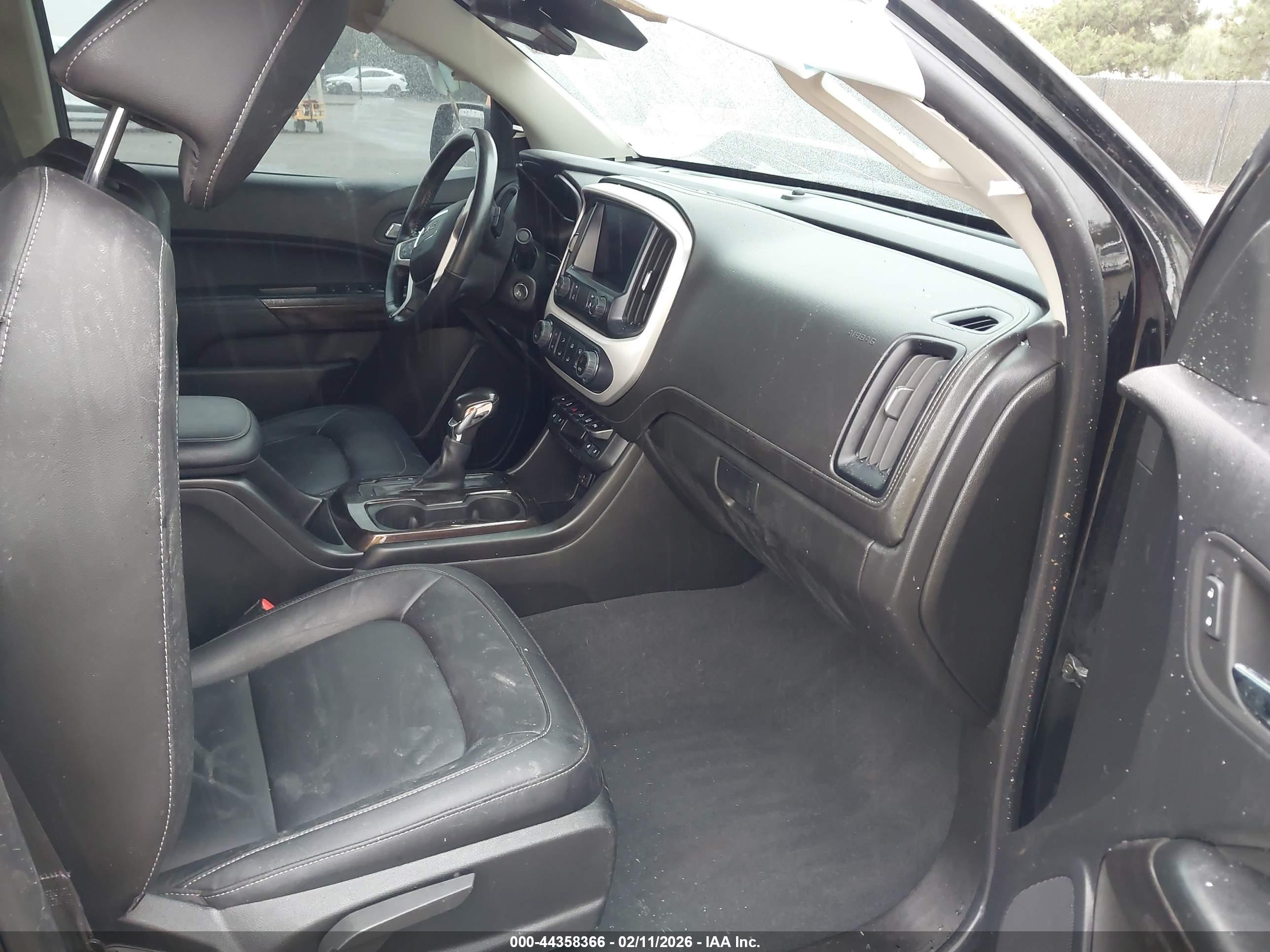 GMC CANYON image 5
