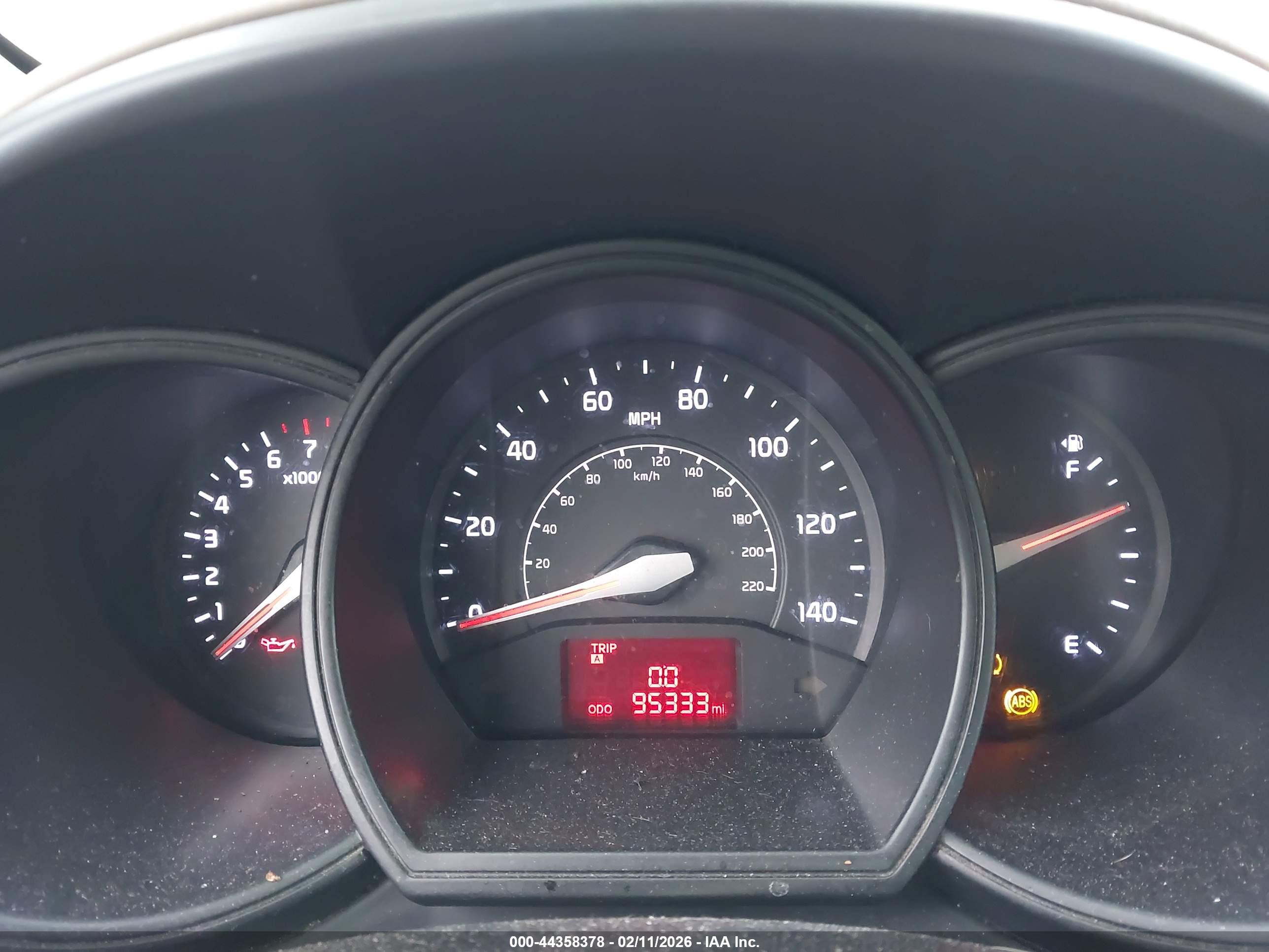 KIA RIO image 7