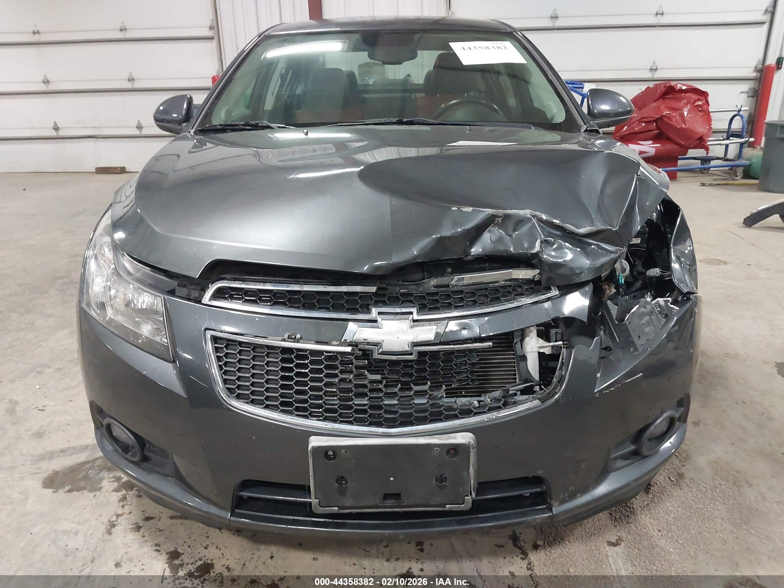 CHEVROLET CRUZE image 6