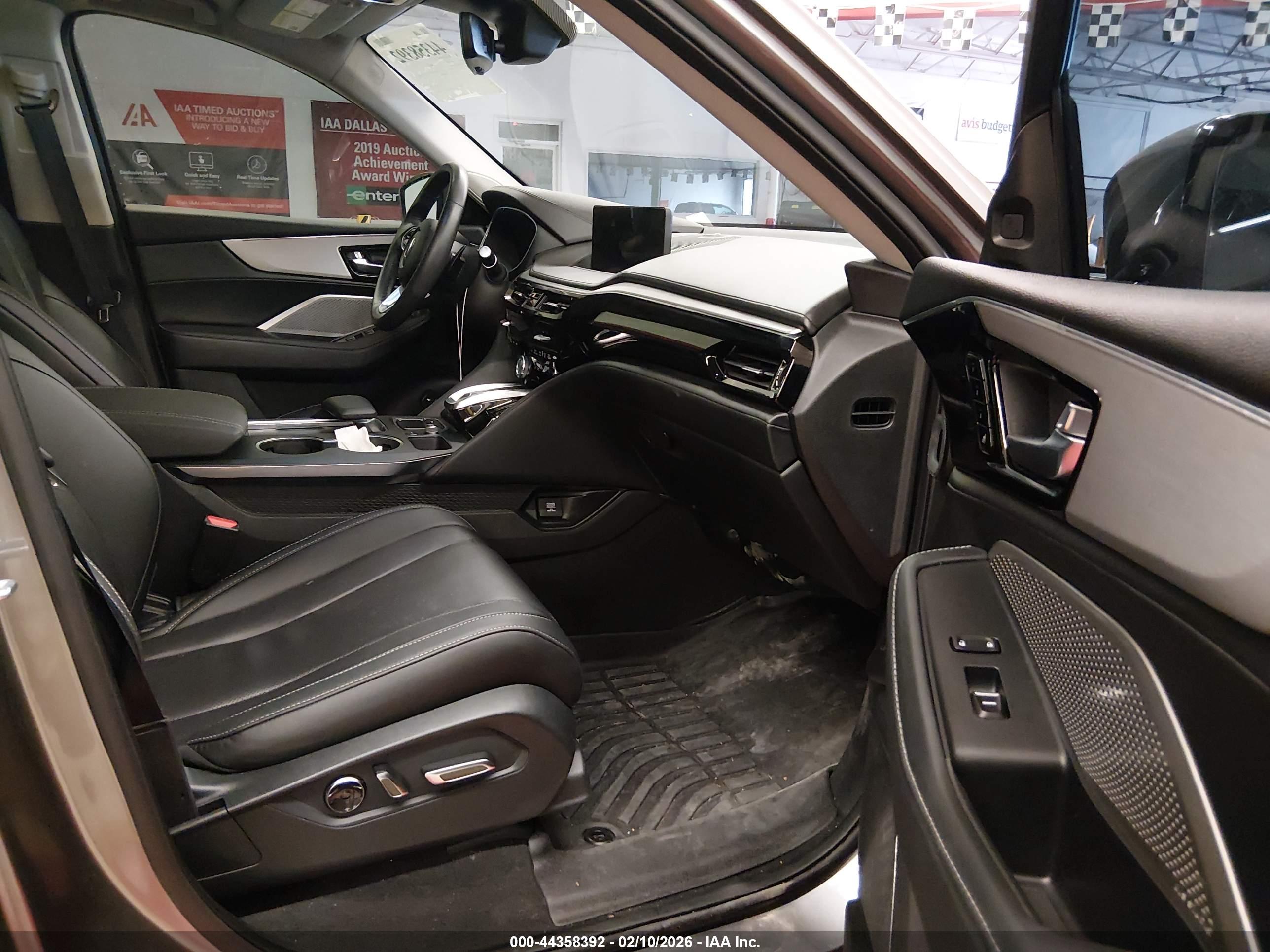 ACURA MDX image 5