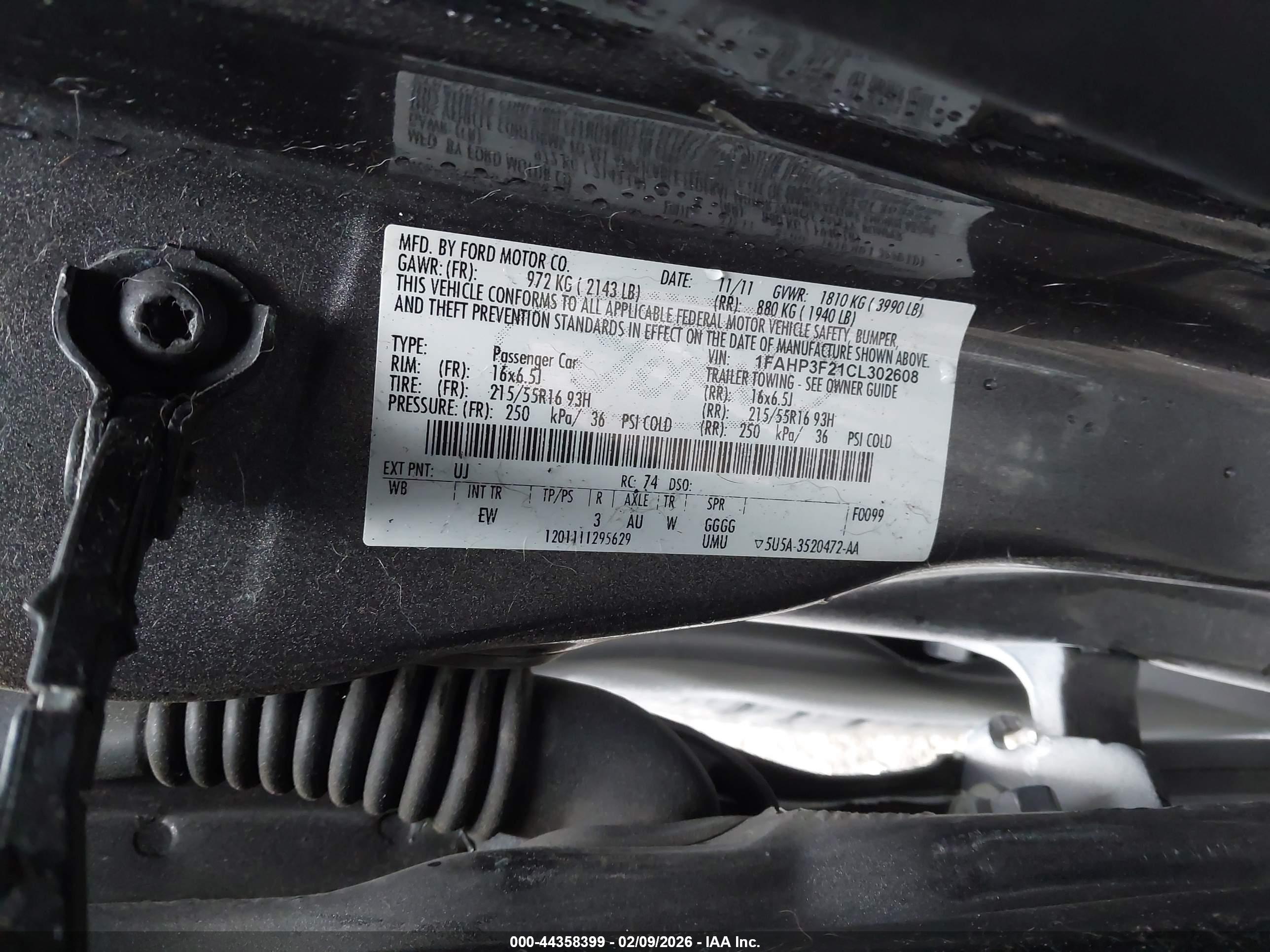 FORD FOCUS image 9
