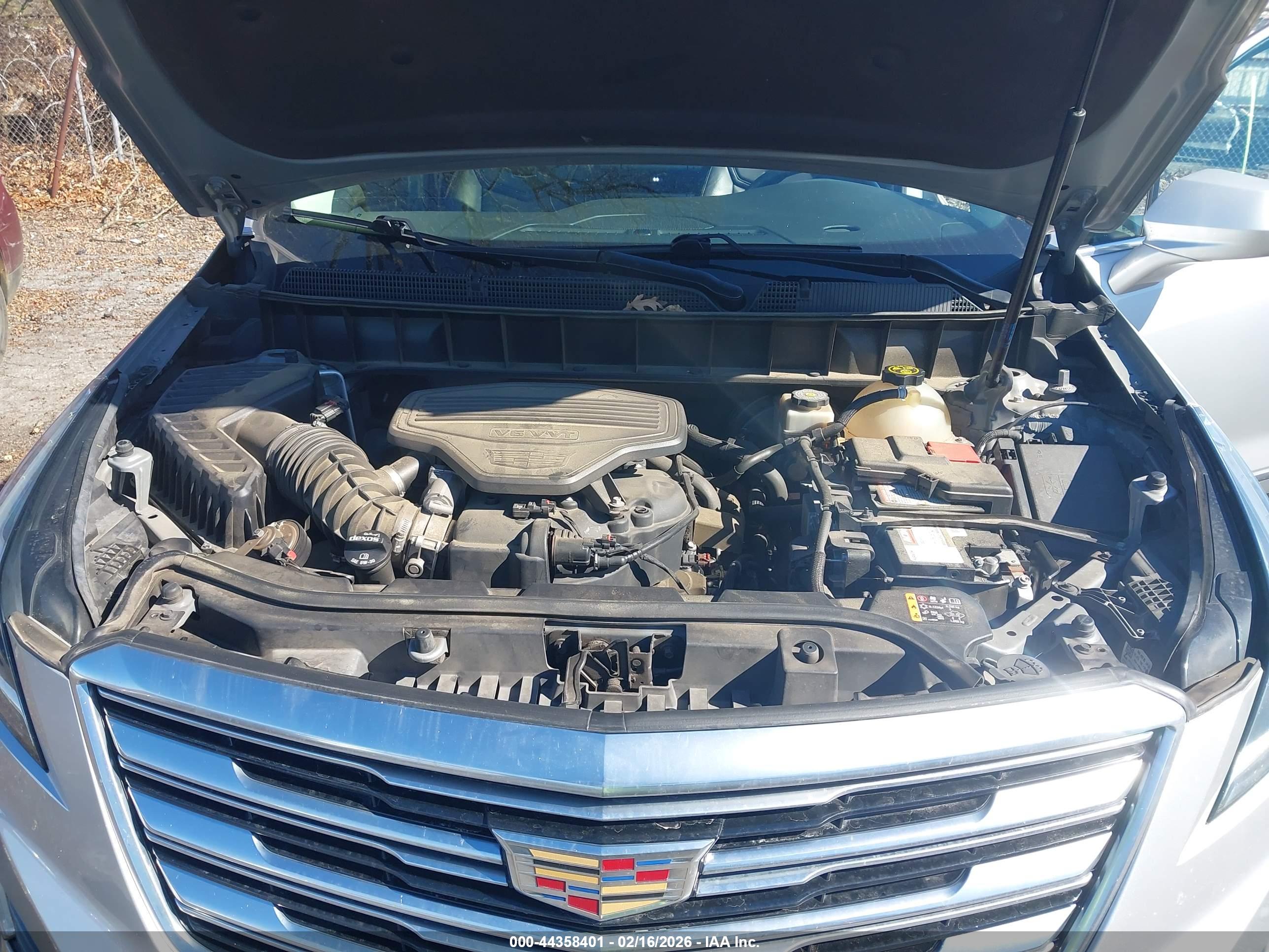 CADILLAC XT5 image 10