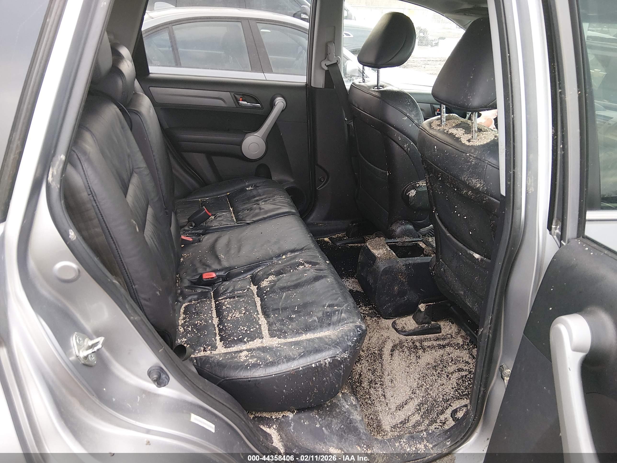 HONDA CR-V image 8