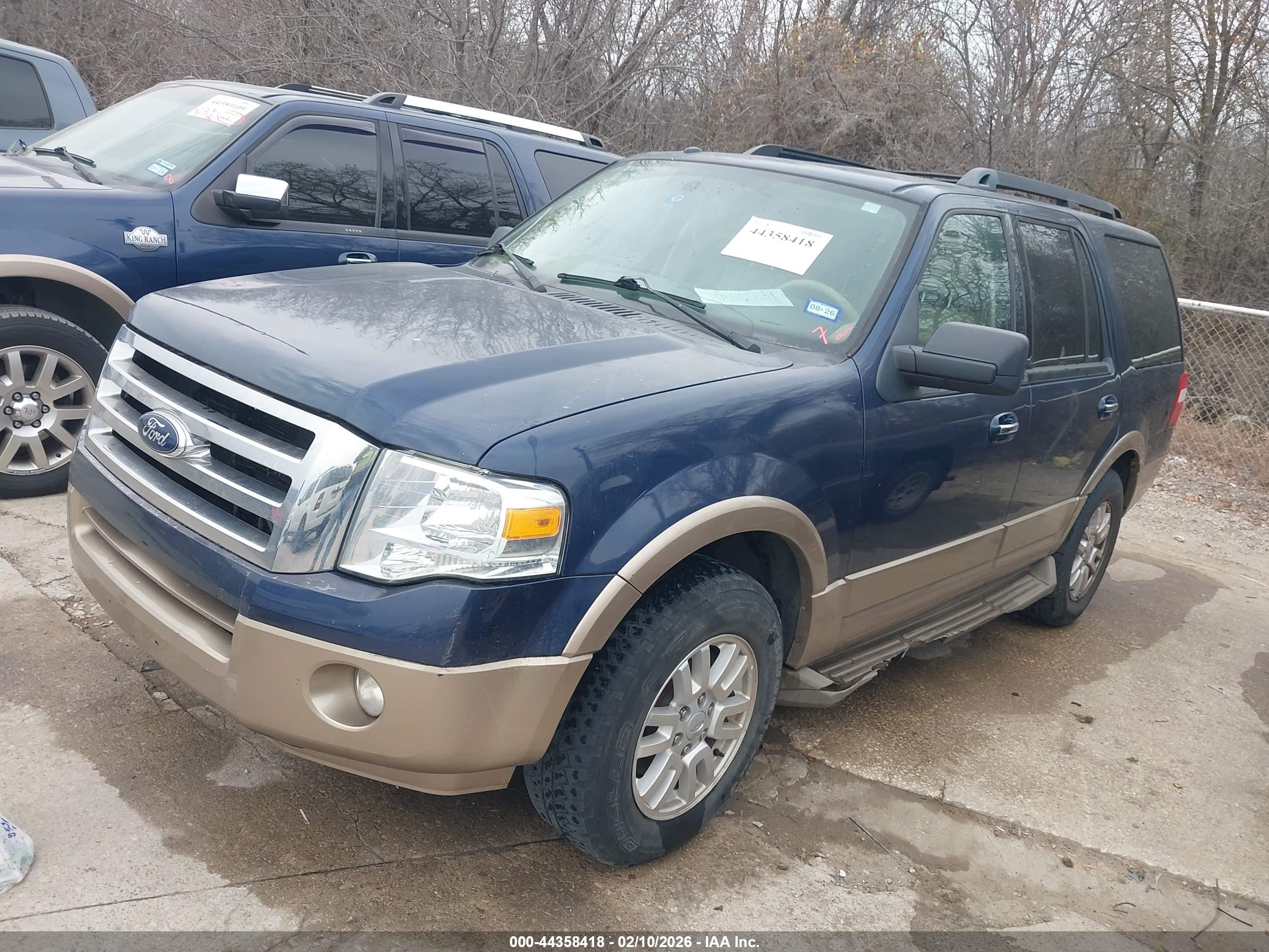 FORD EXPEDITION image 2