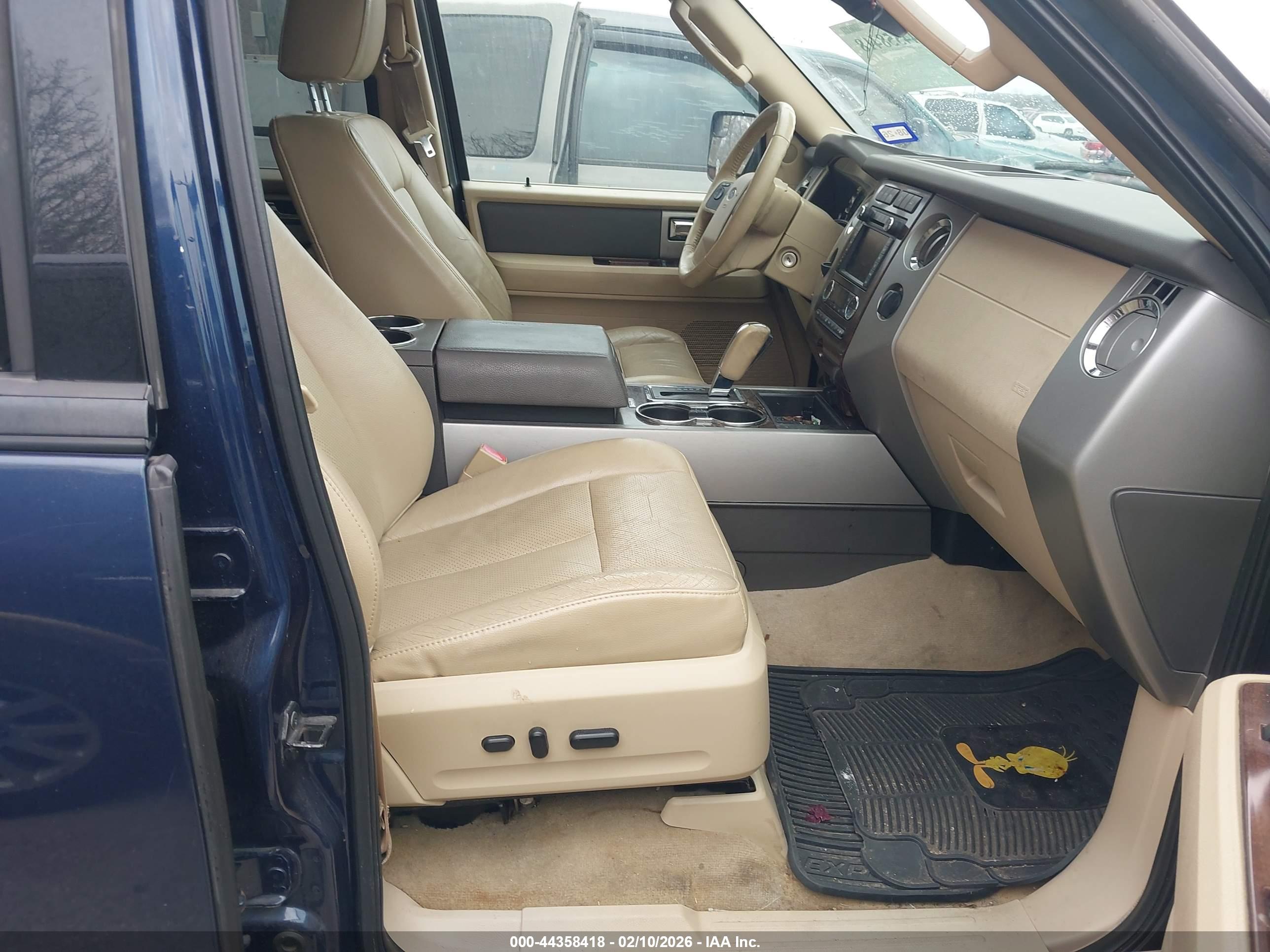 FORD EXPEDITION image 5