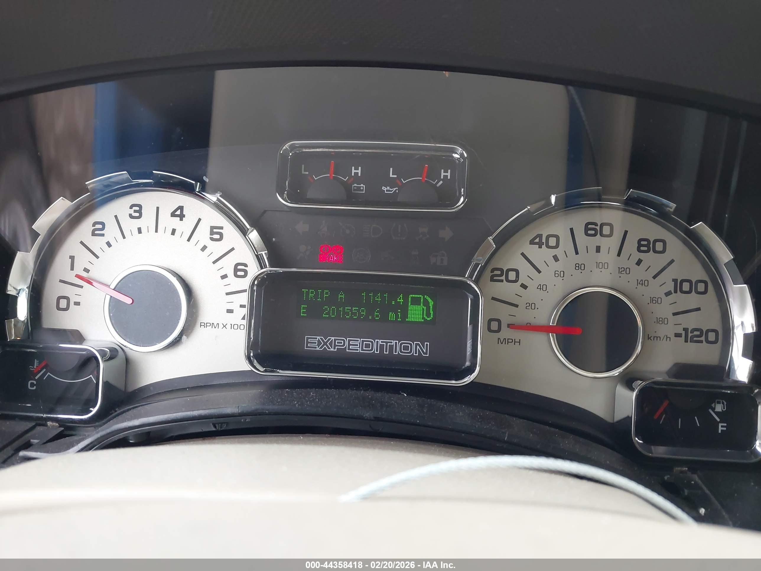 FORD EXPEDITION image 7