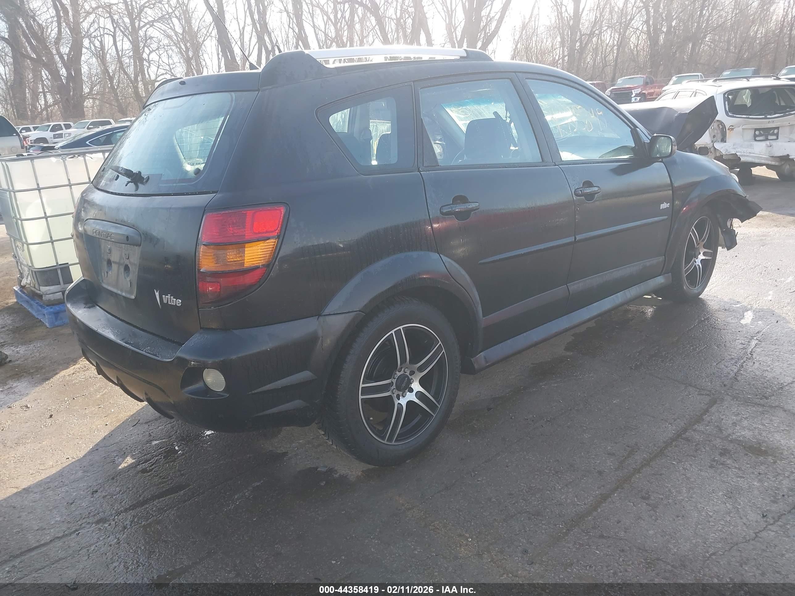 PONTIAC VIBE image 4