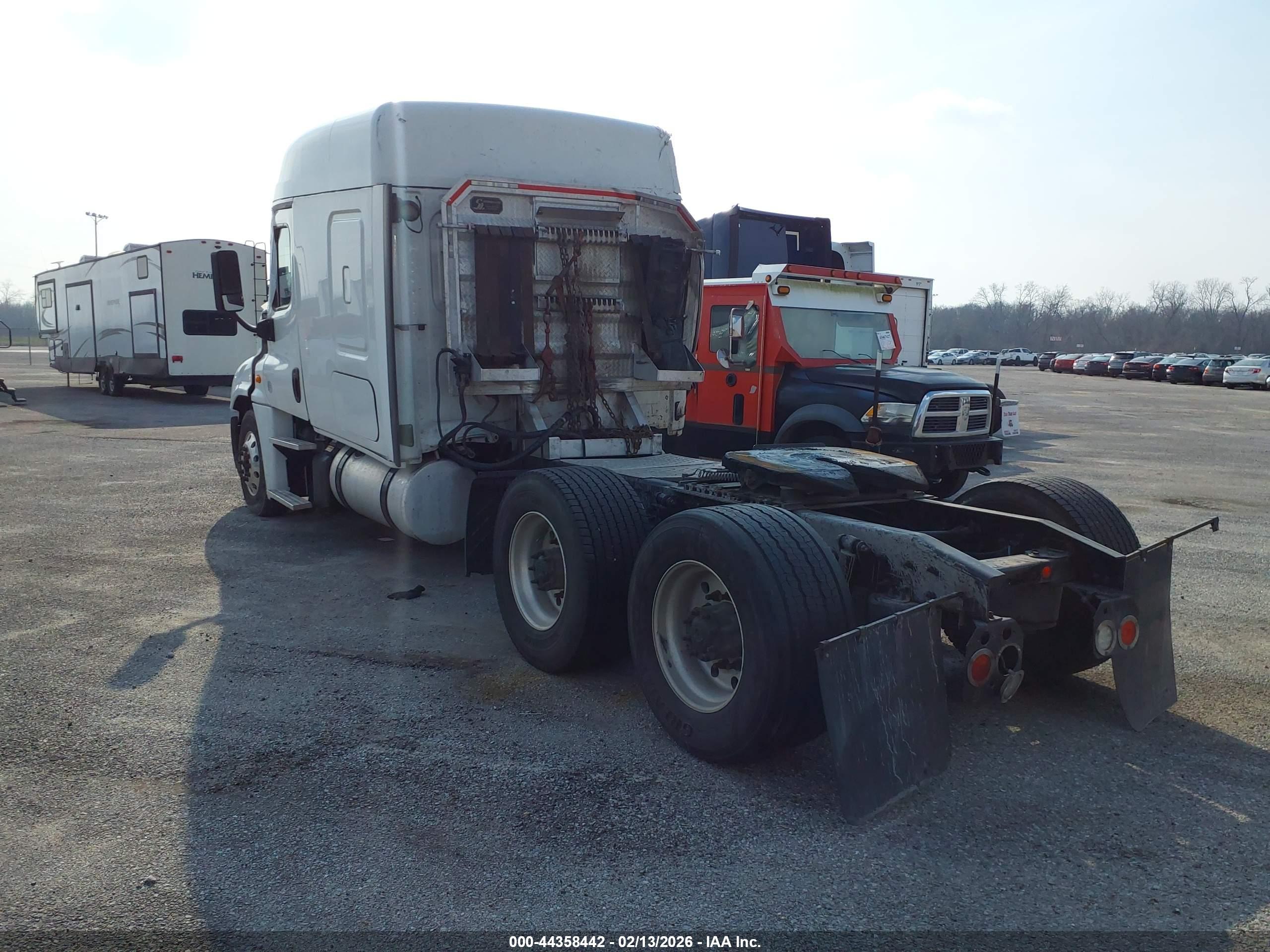 FREIGHTLINER CASCADIA image 3