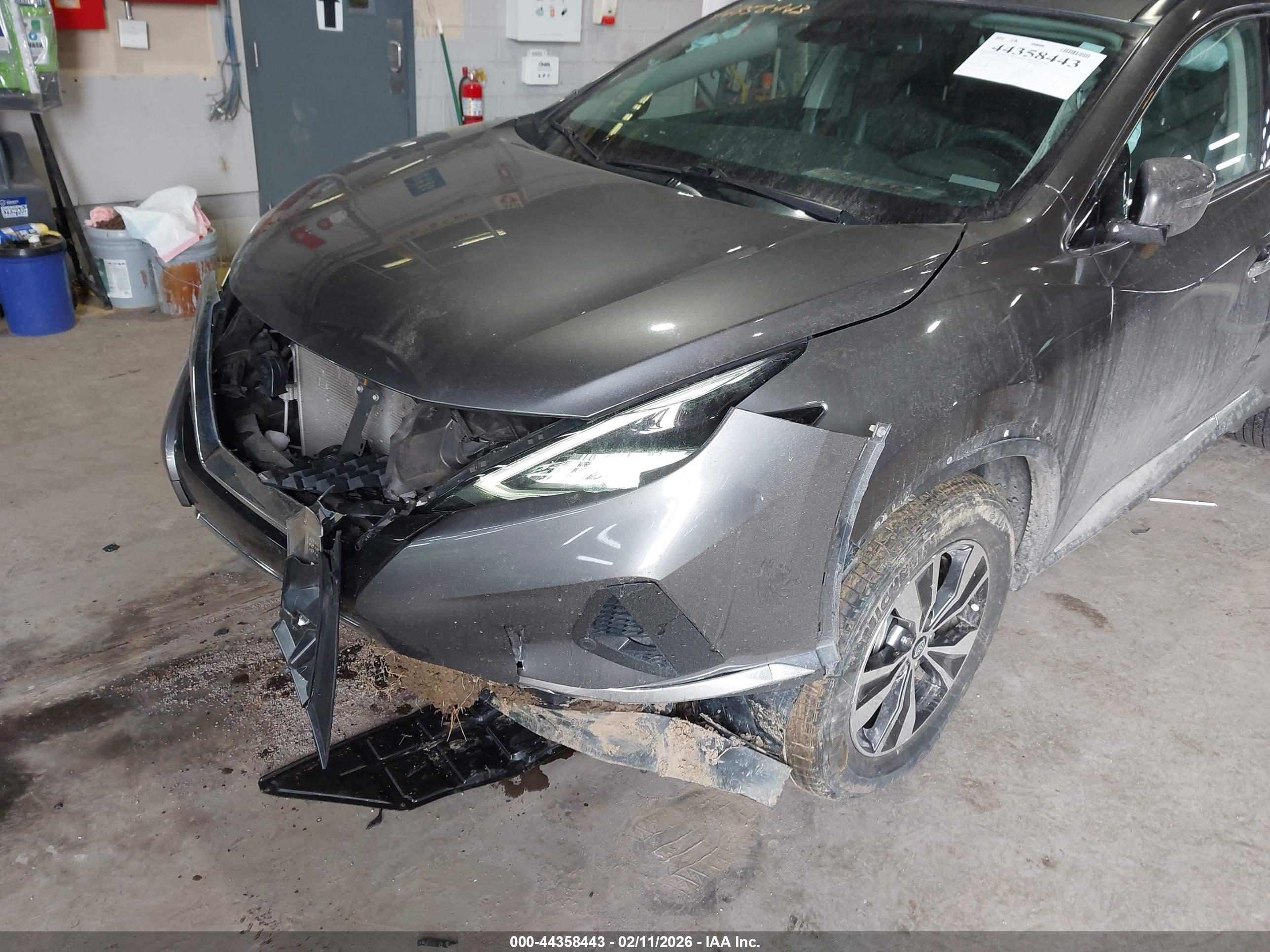 NISSAN MURANO image 6