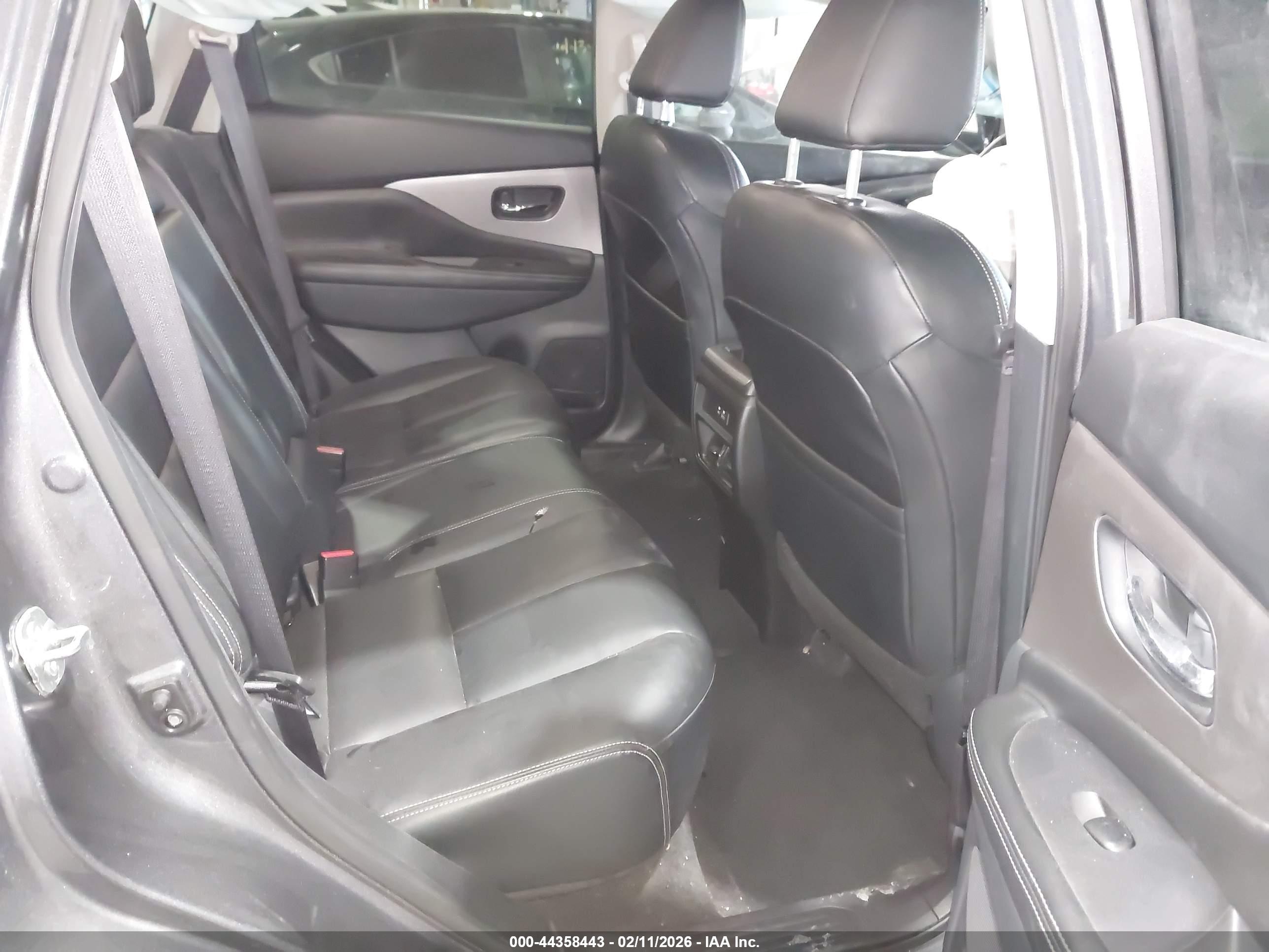 NISSAN MURANO image 8