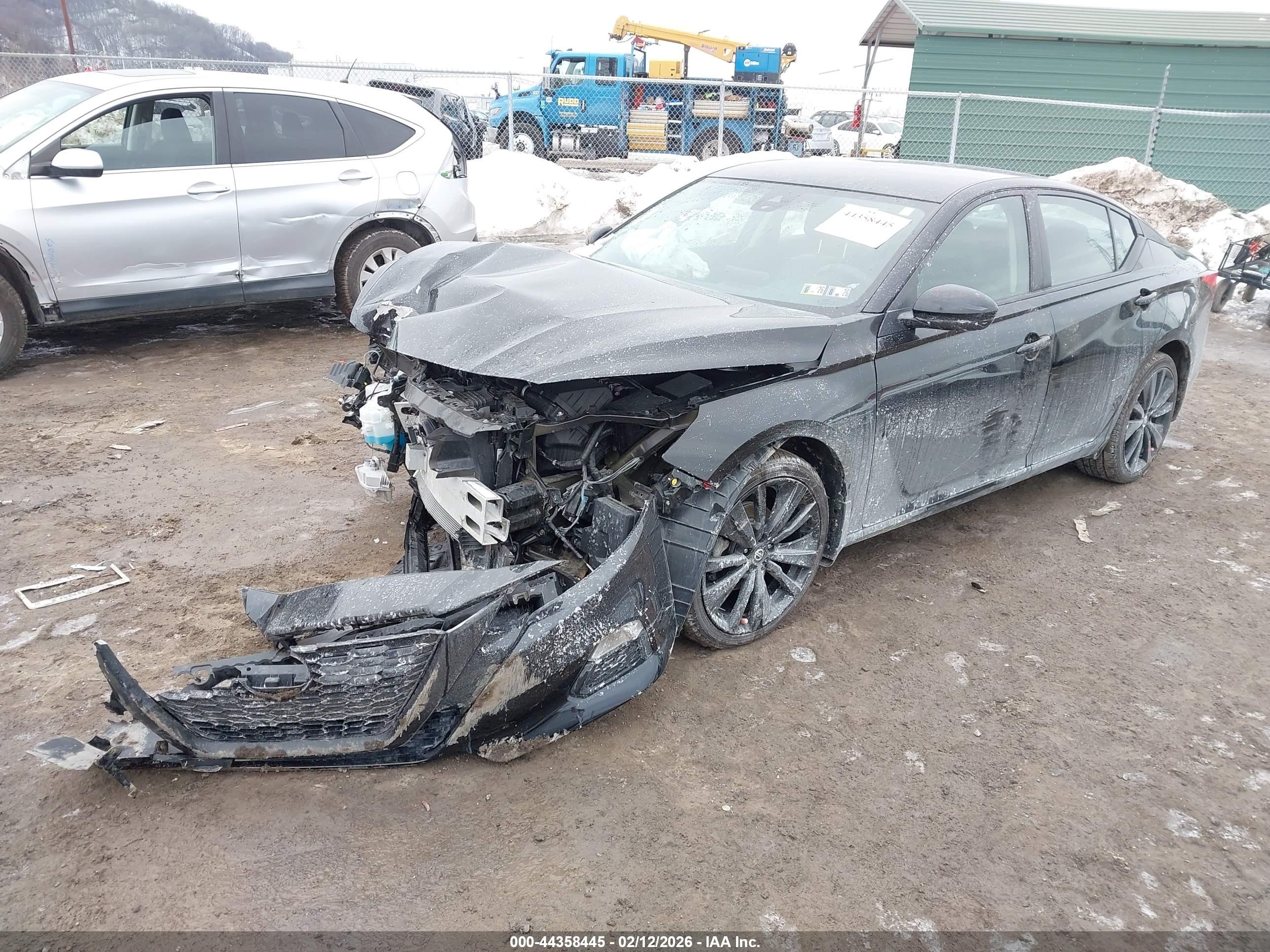 NISSAN ALTIMA image 2