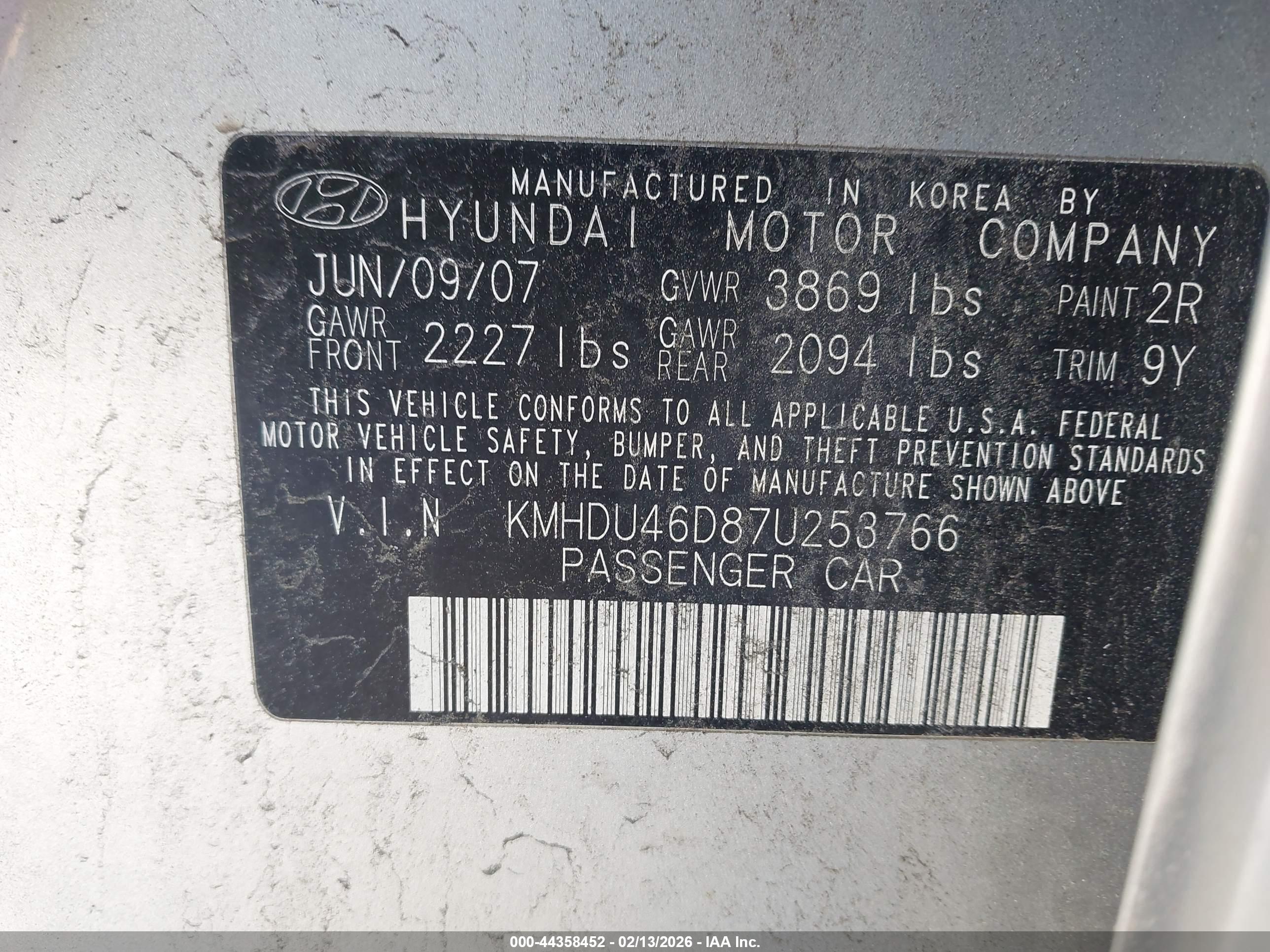 HYUNDAI ELANTRA image 9