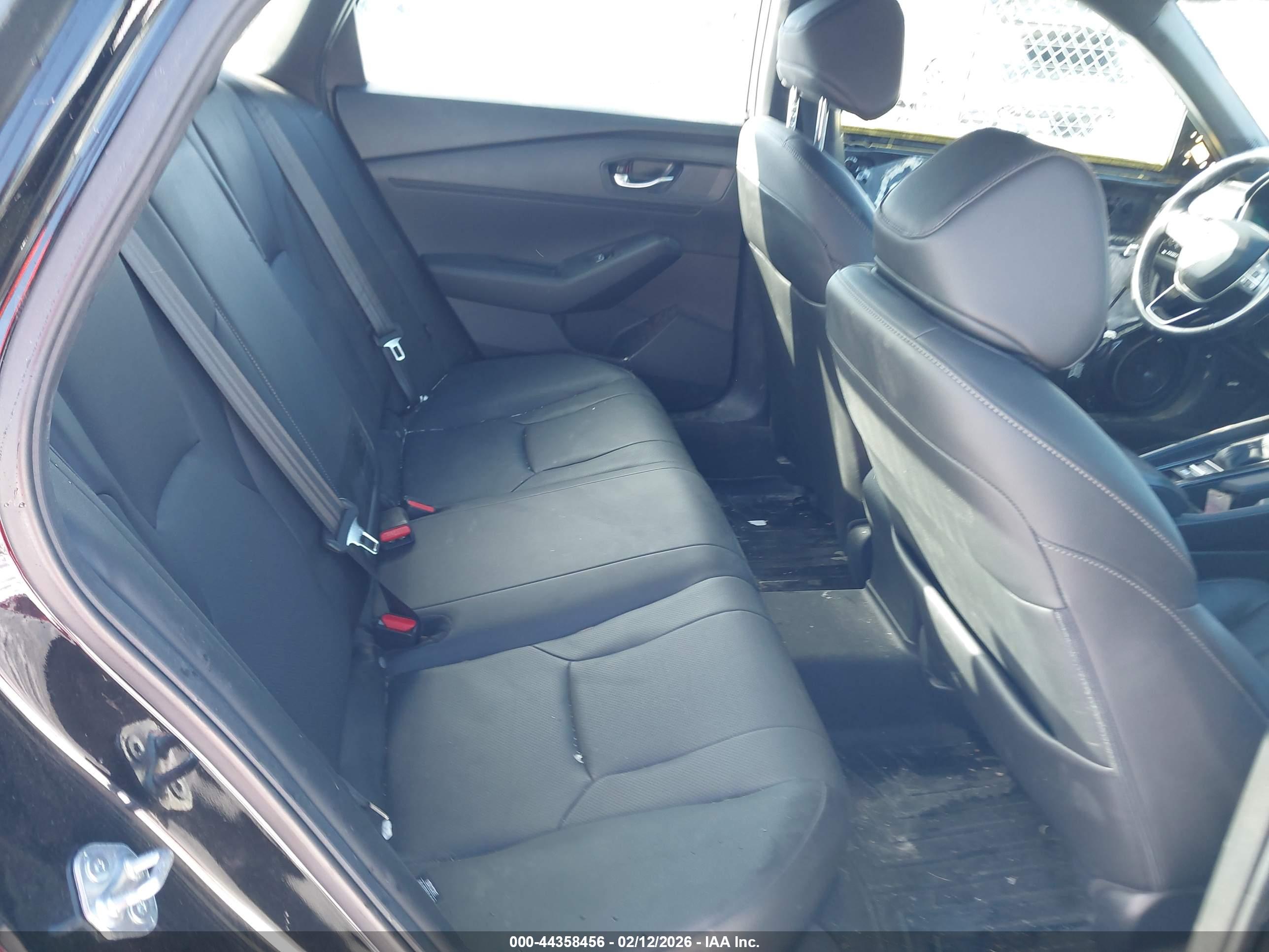 HONDA ACCORD image 8