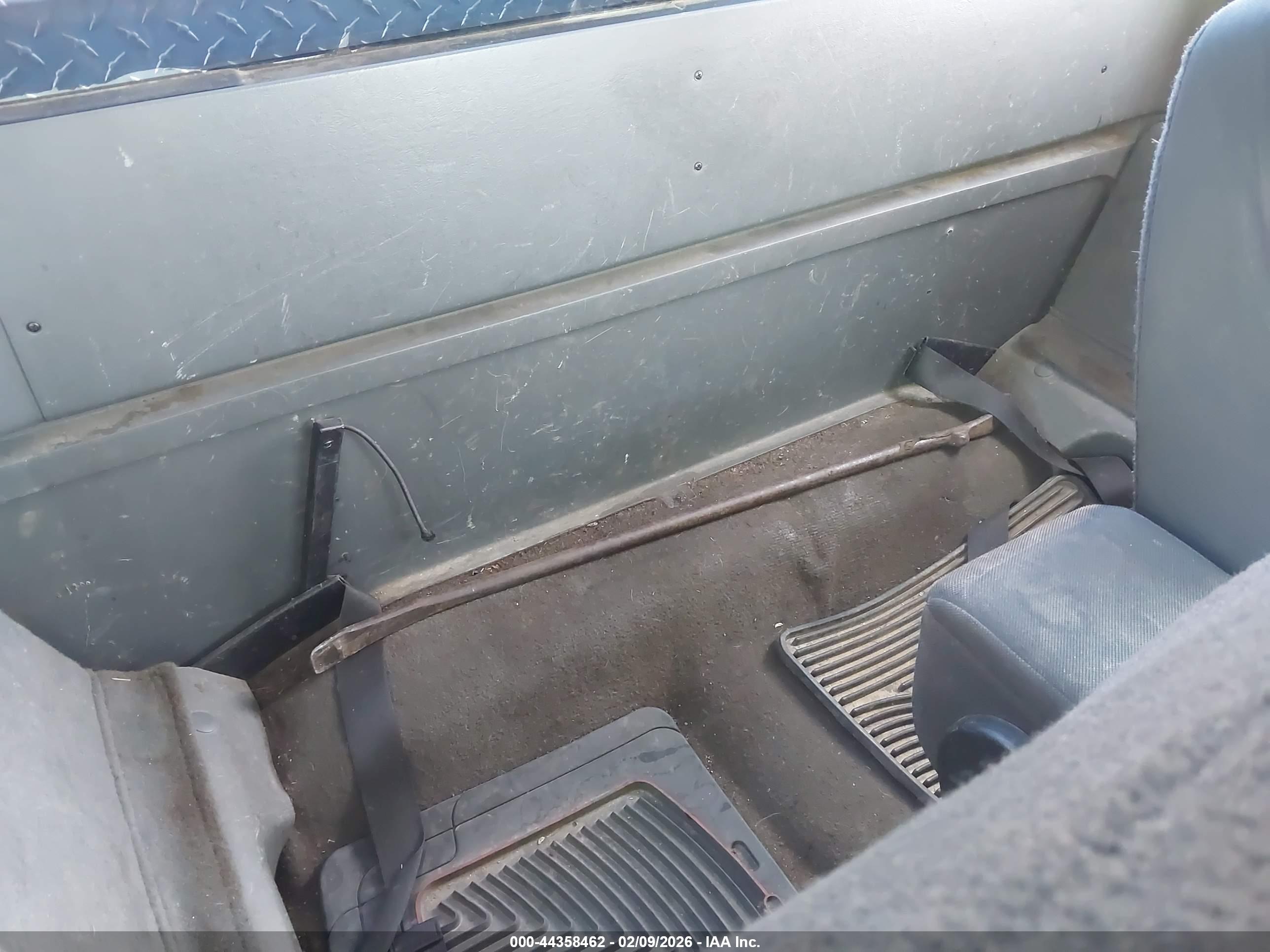 FORD RANGER image 8