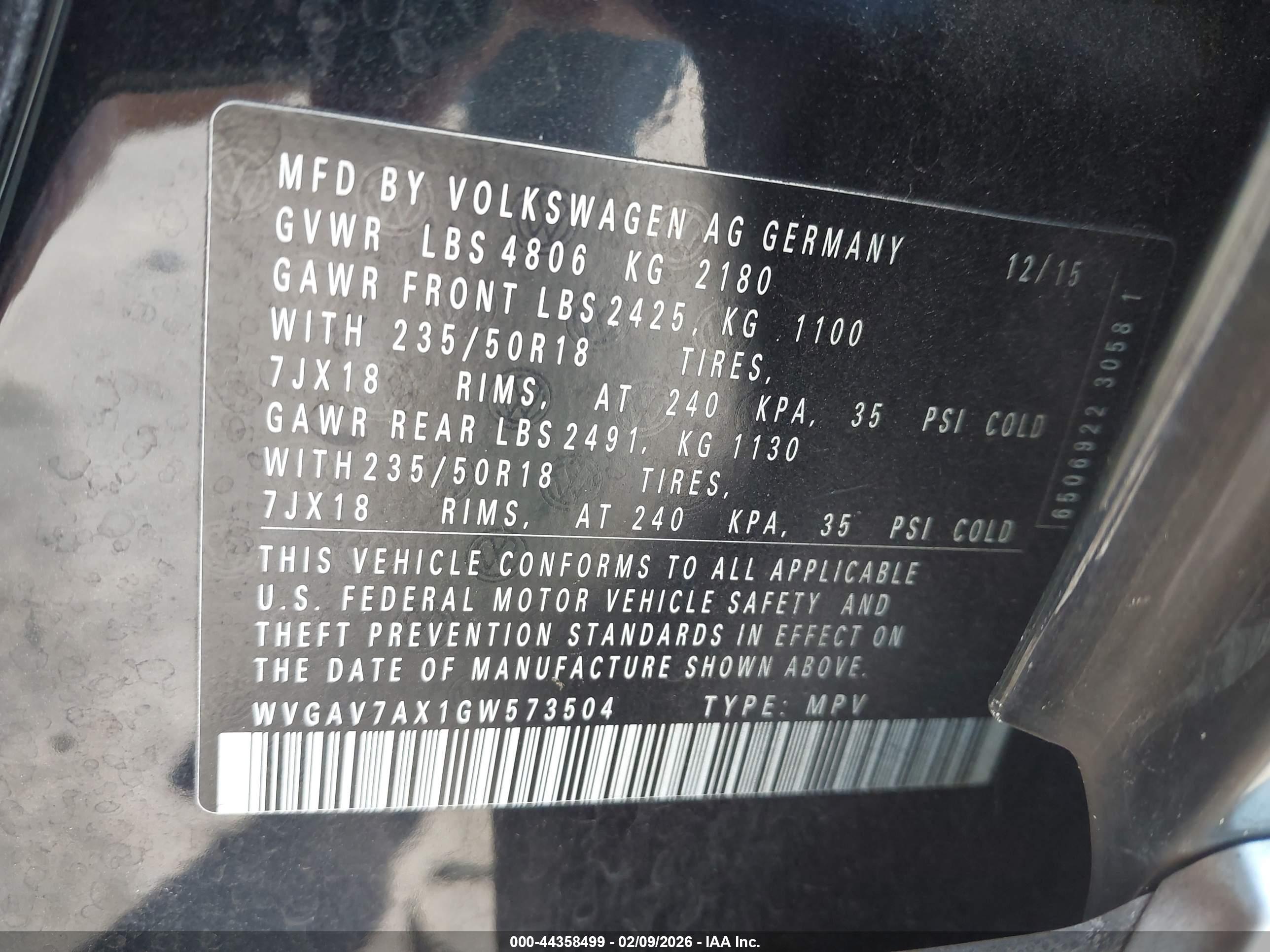 VOLKSWAGEN TIGUAN image 9