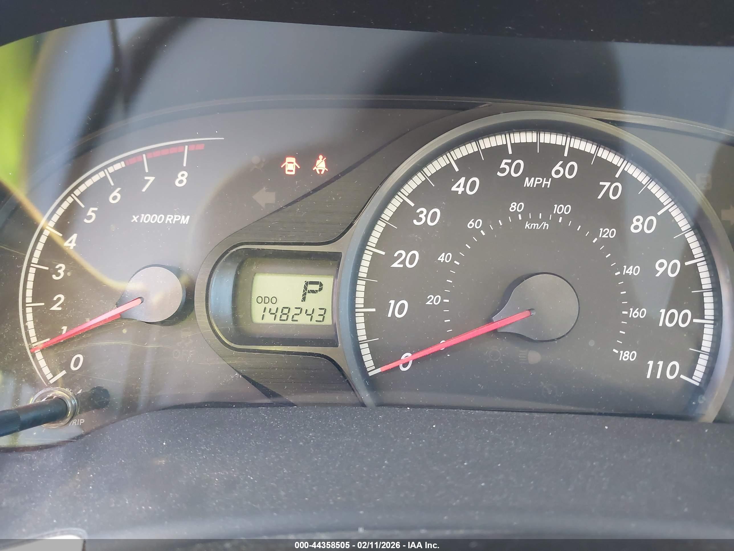 TOYOTA SIENNA image 7