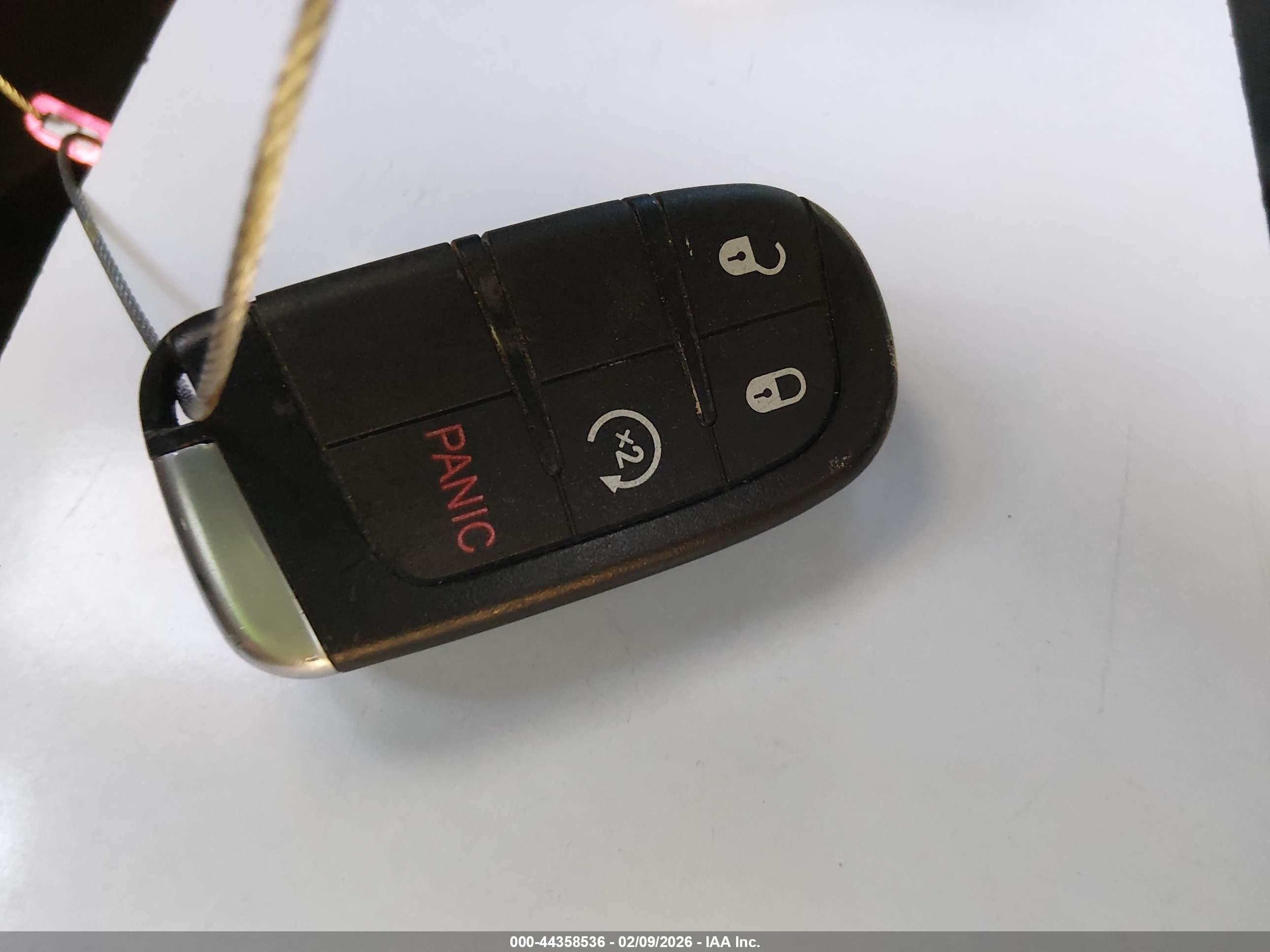 JEEP GRAND image 11