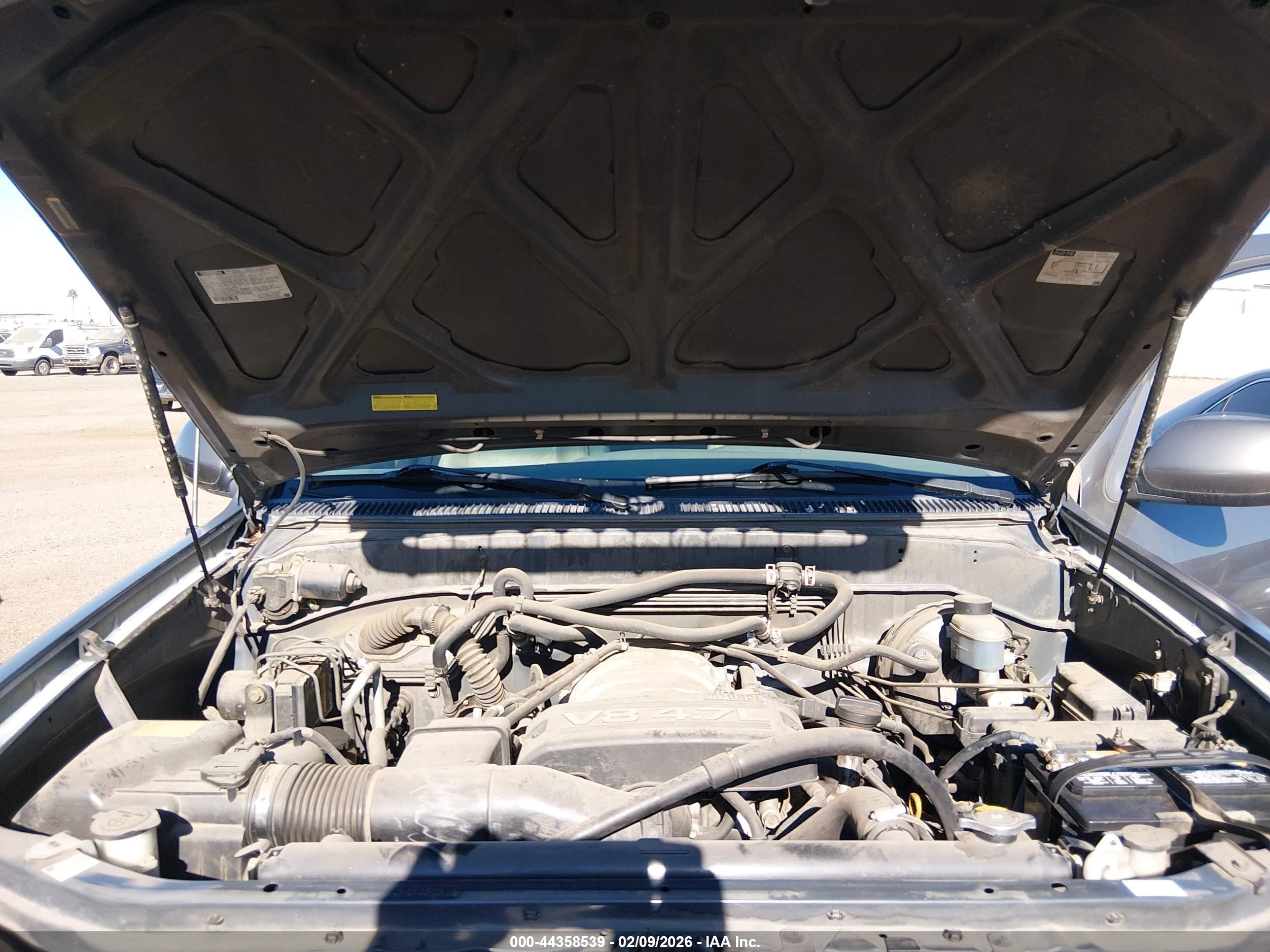 TOYOTA SEQUOIA image 10