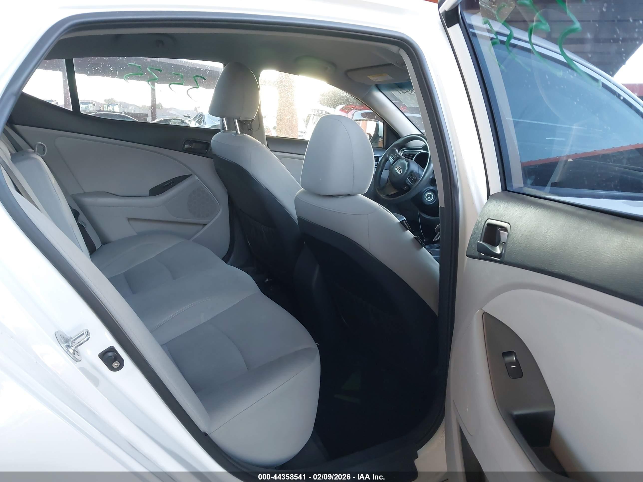 KIA OPTIMA image 8