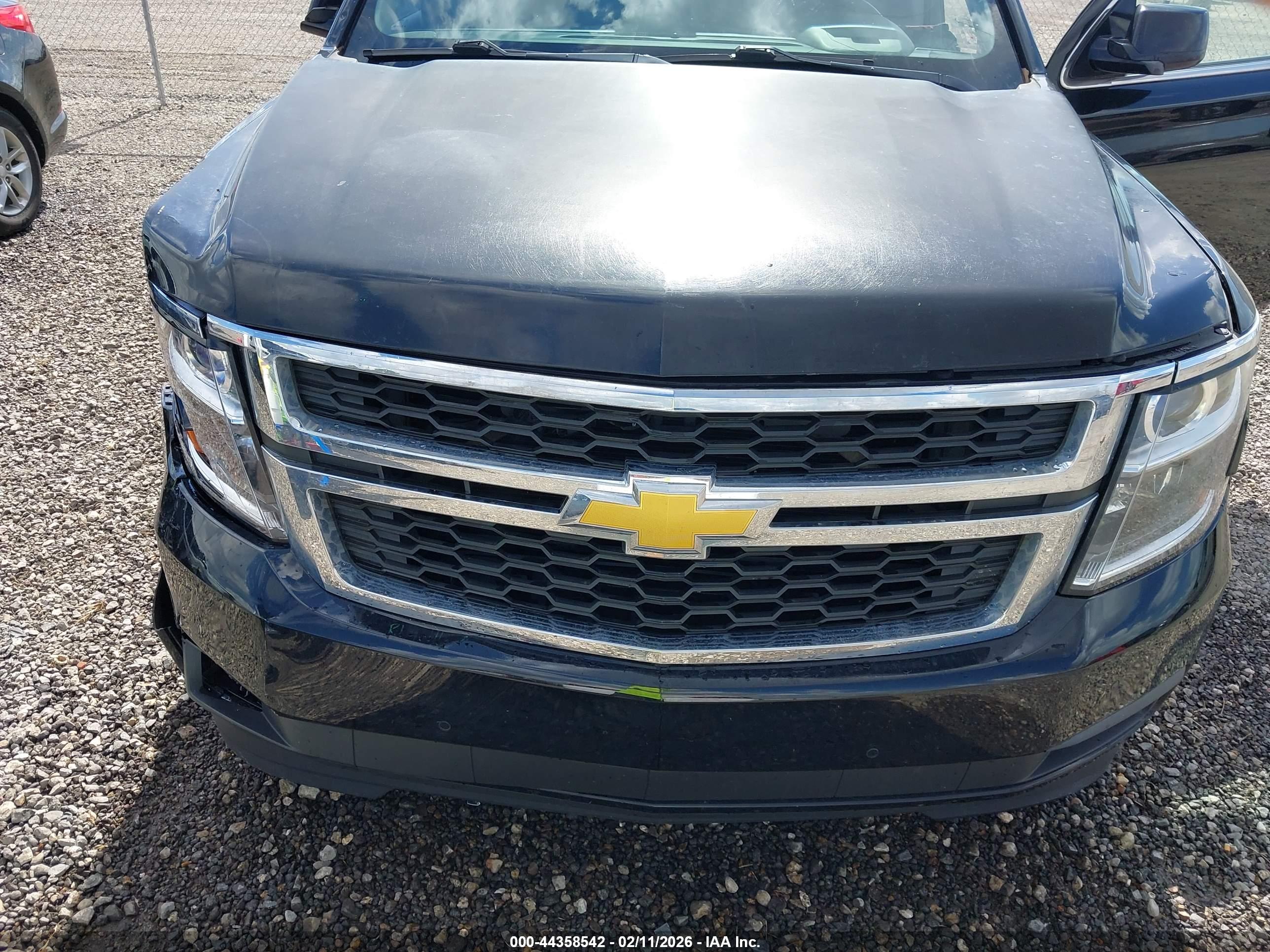 CHEVROLET TAHOE image 10