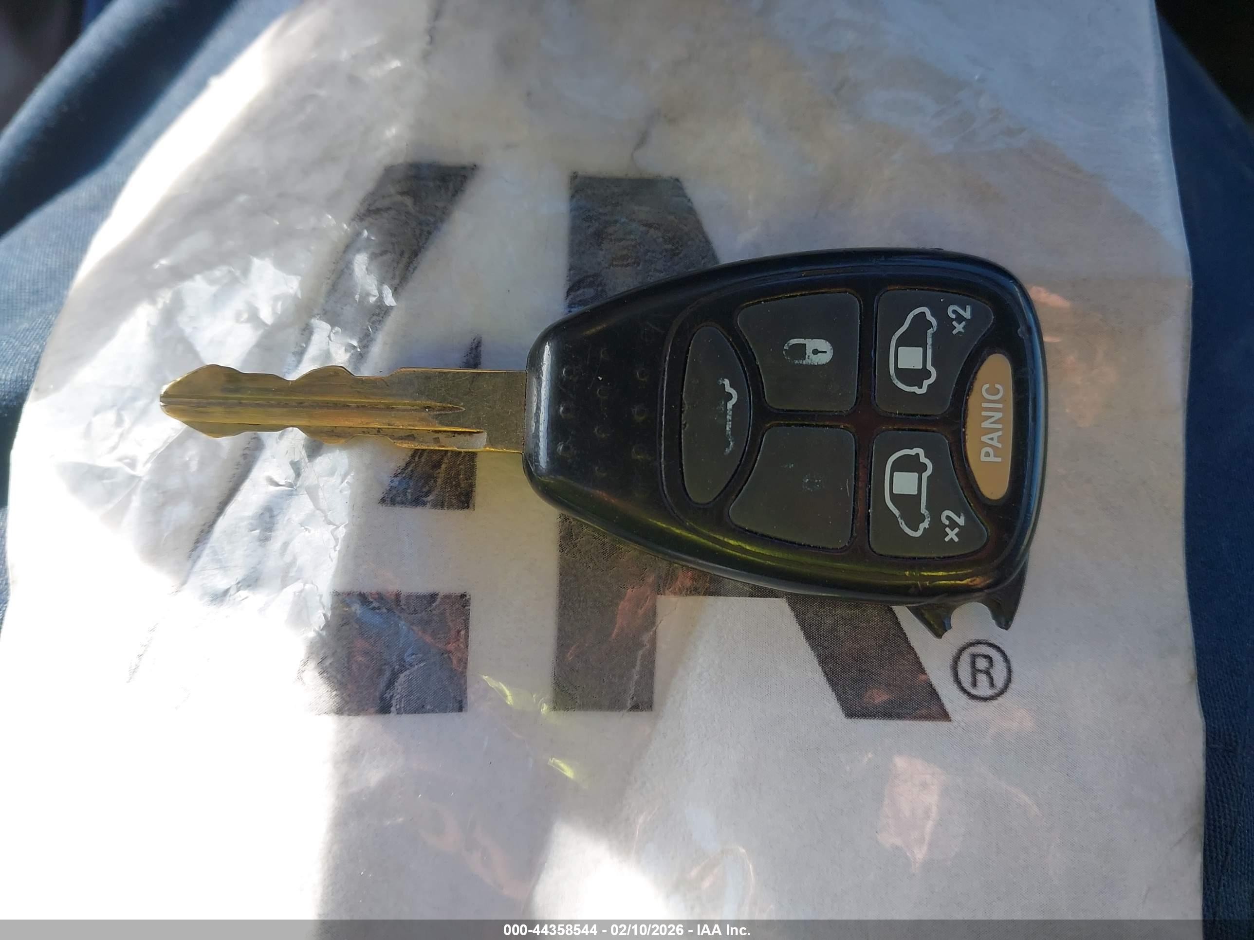 CHRYSLER TOWN image 11