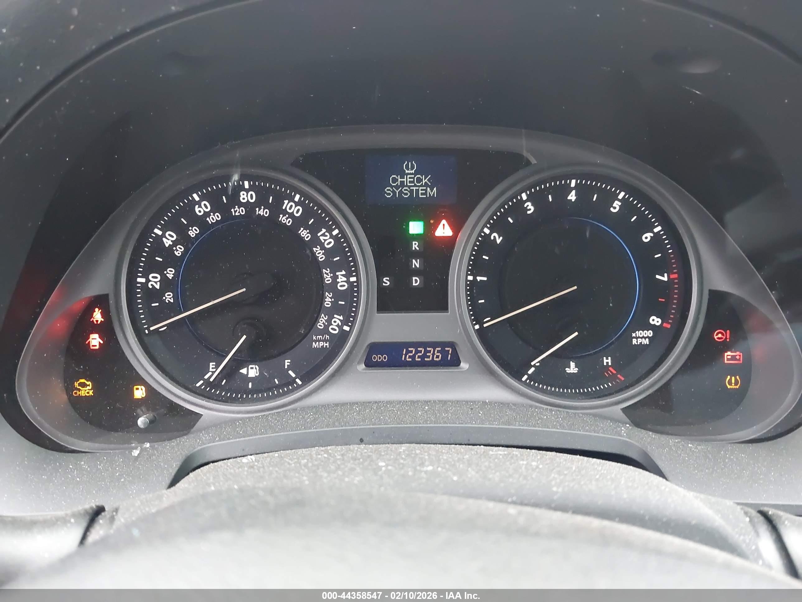 LEXUS IS image 7
