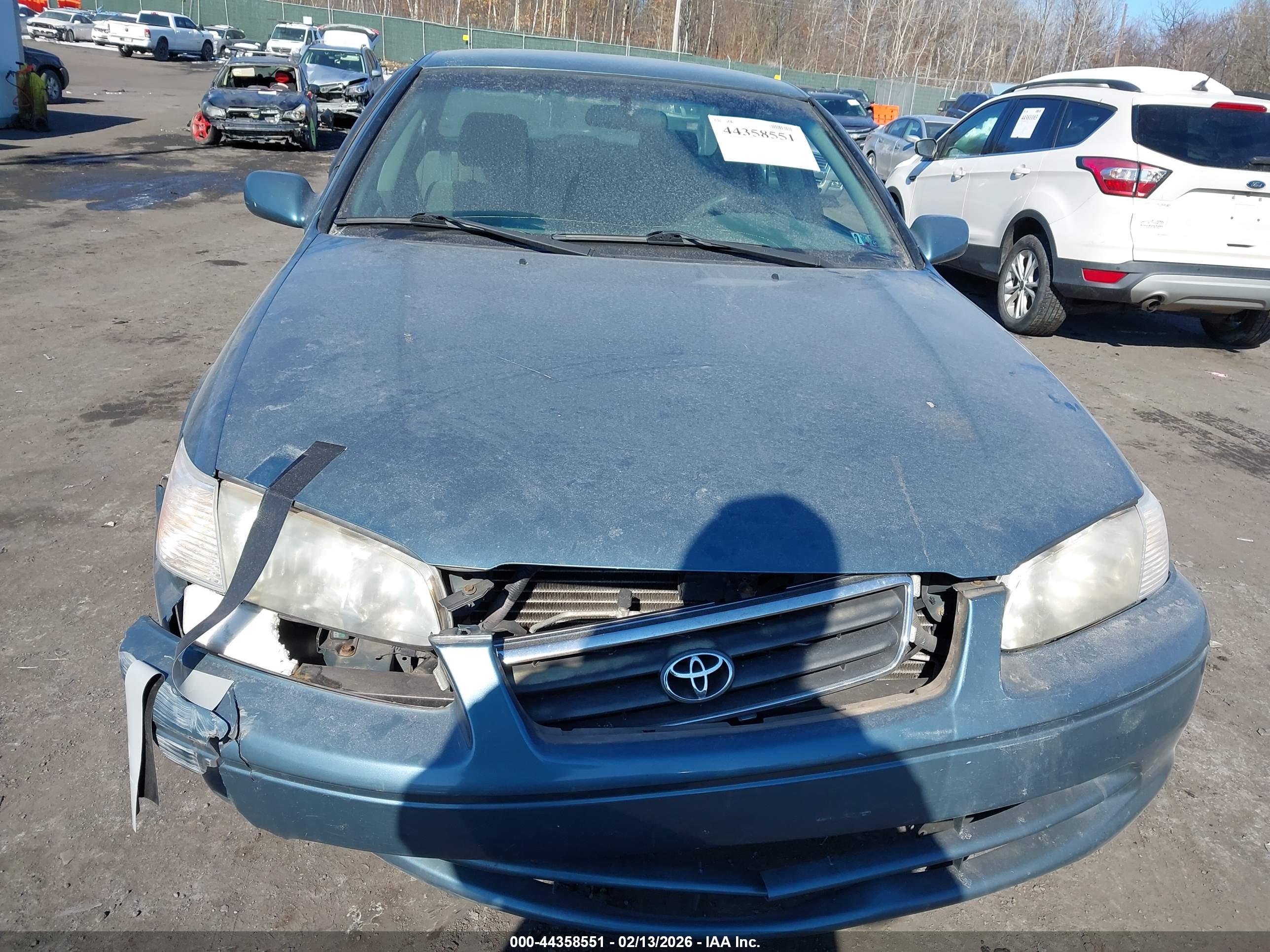 TOYOTA CAMRY image 6